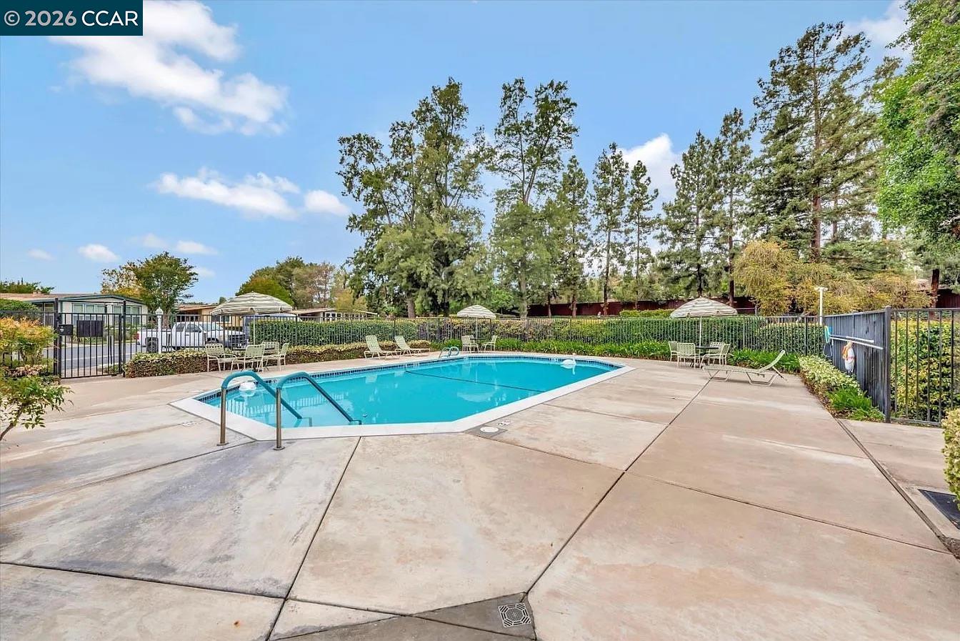 527 Mill Pond Drive