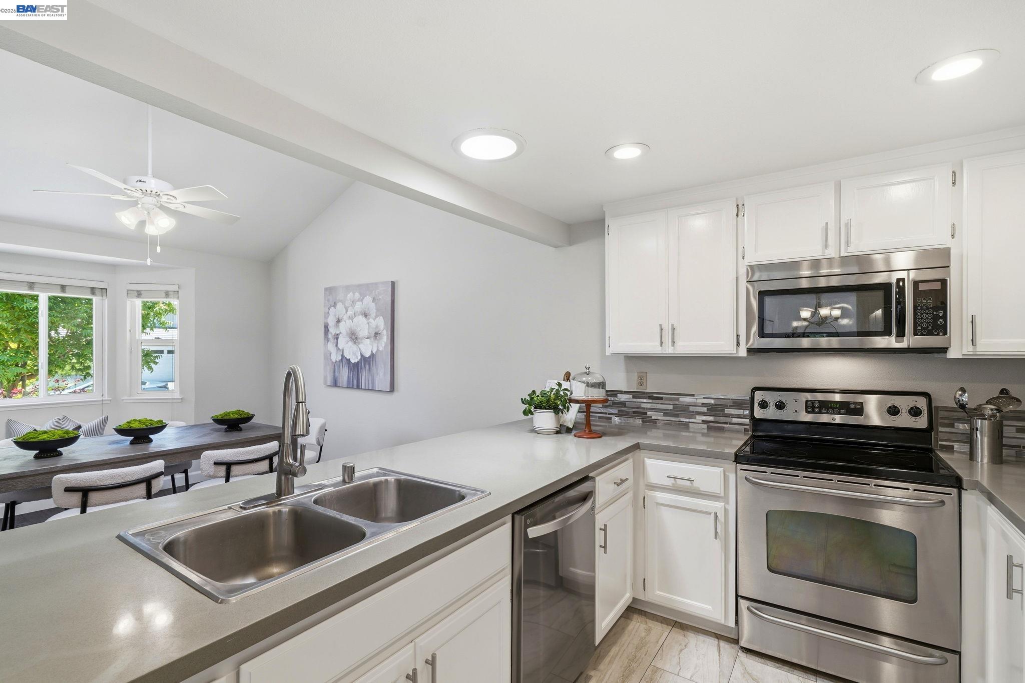 342 Lone Oak Dr