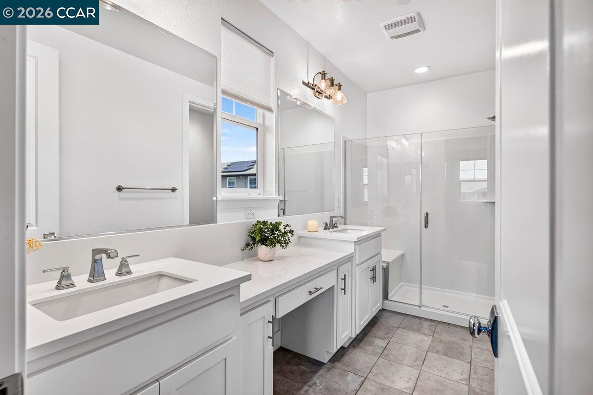 2759 Delaney Ct