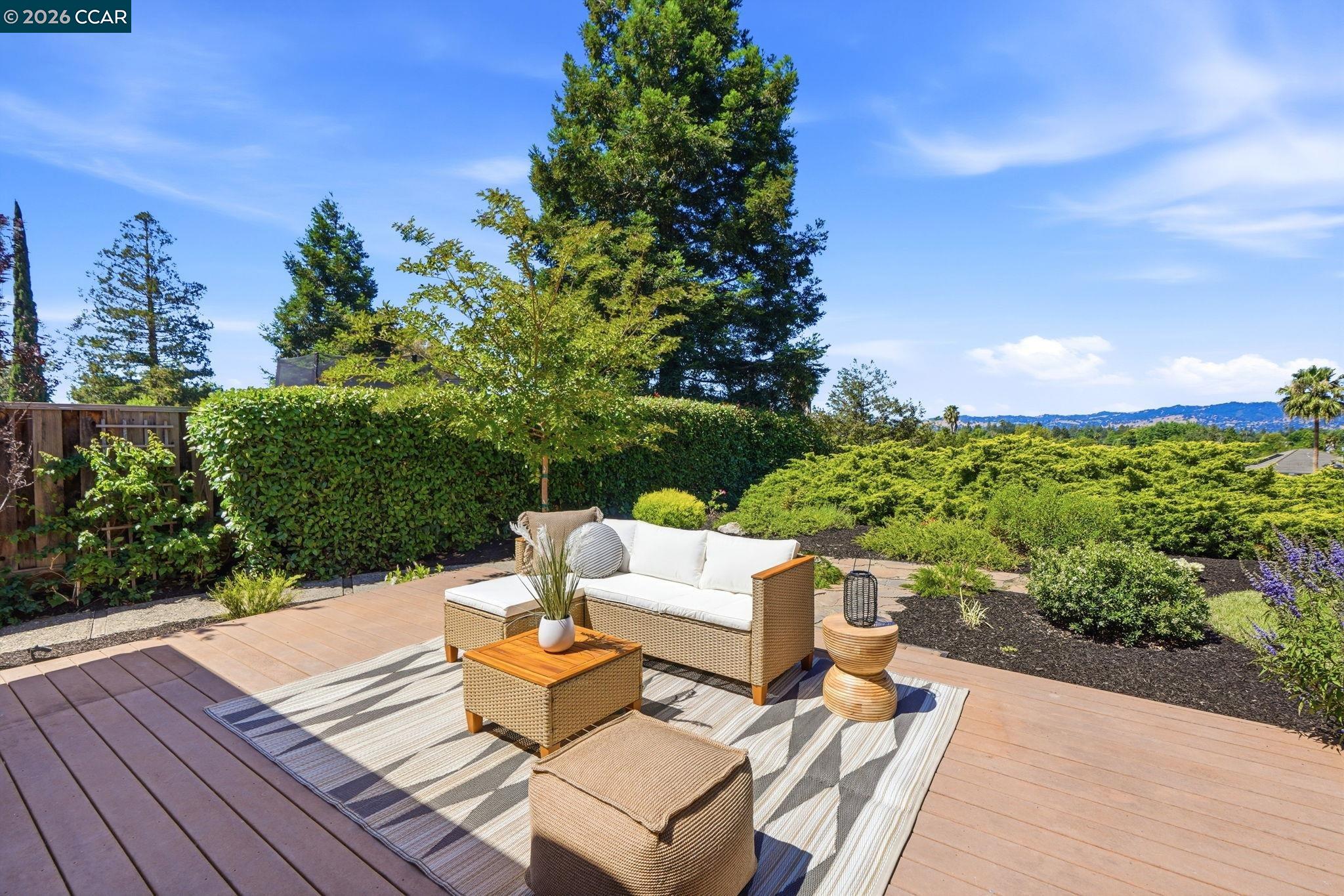 723 Navaronne Way