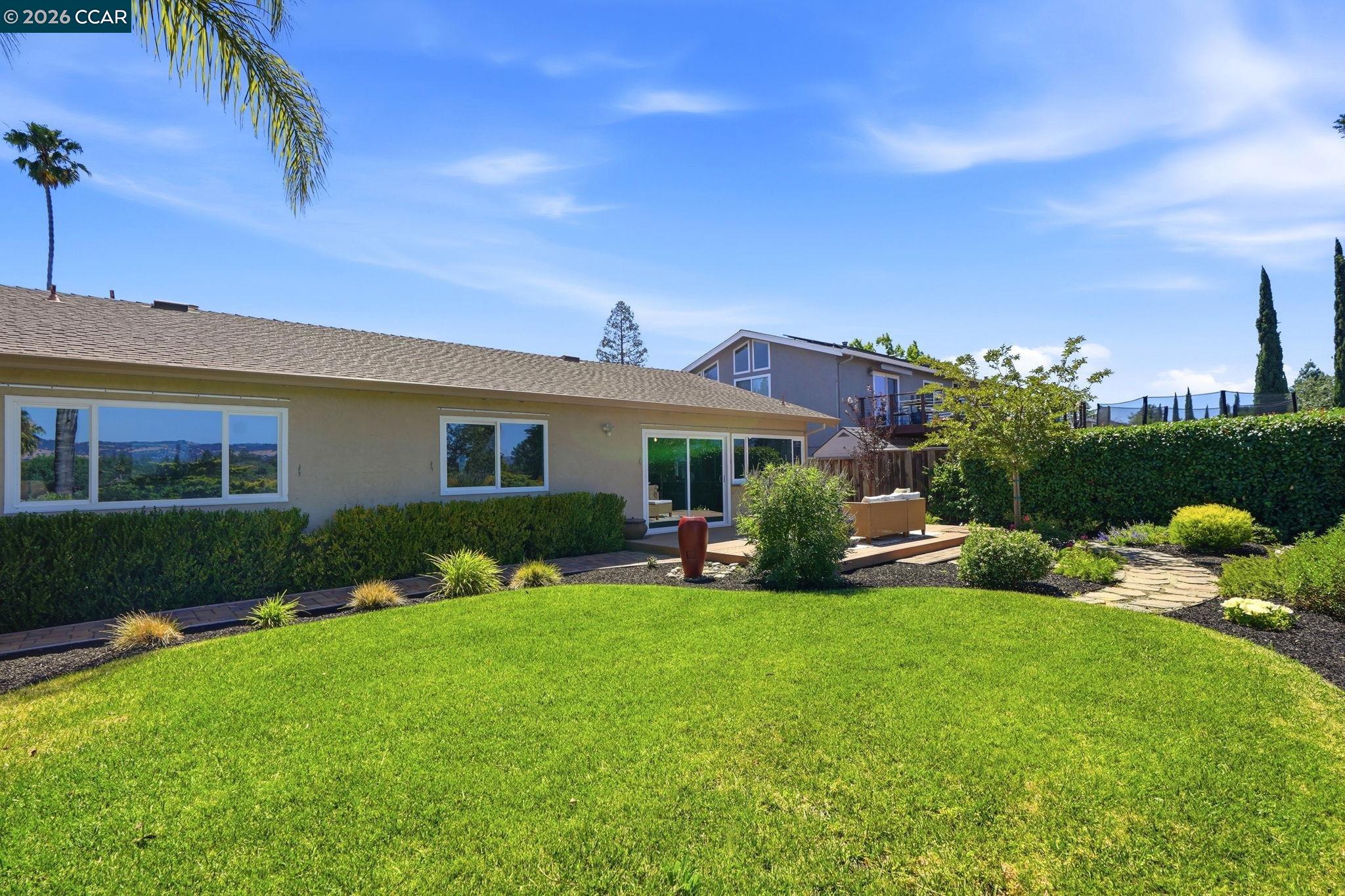 723 Navaronne Way