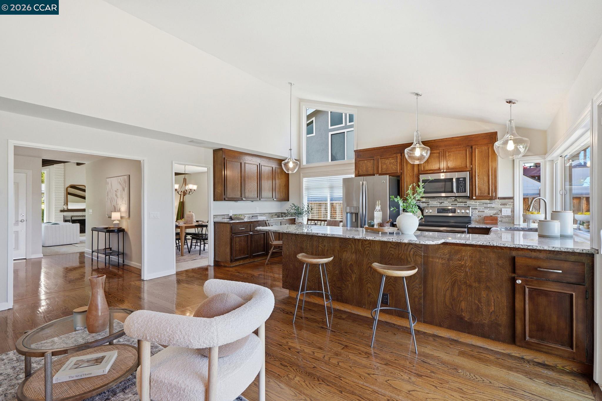 723 Navaronne Way