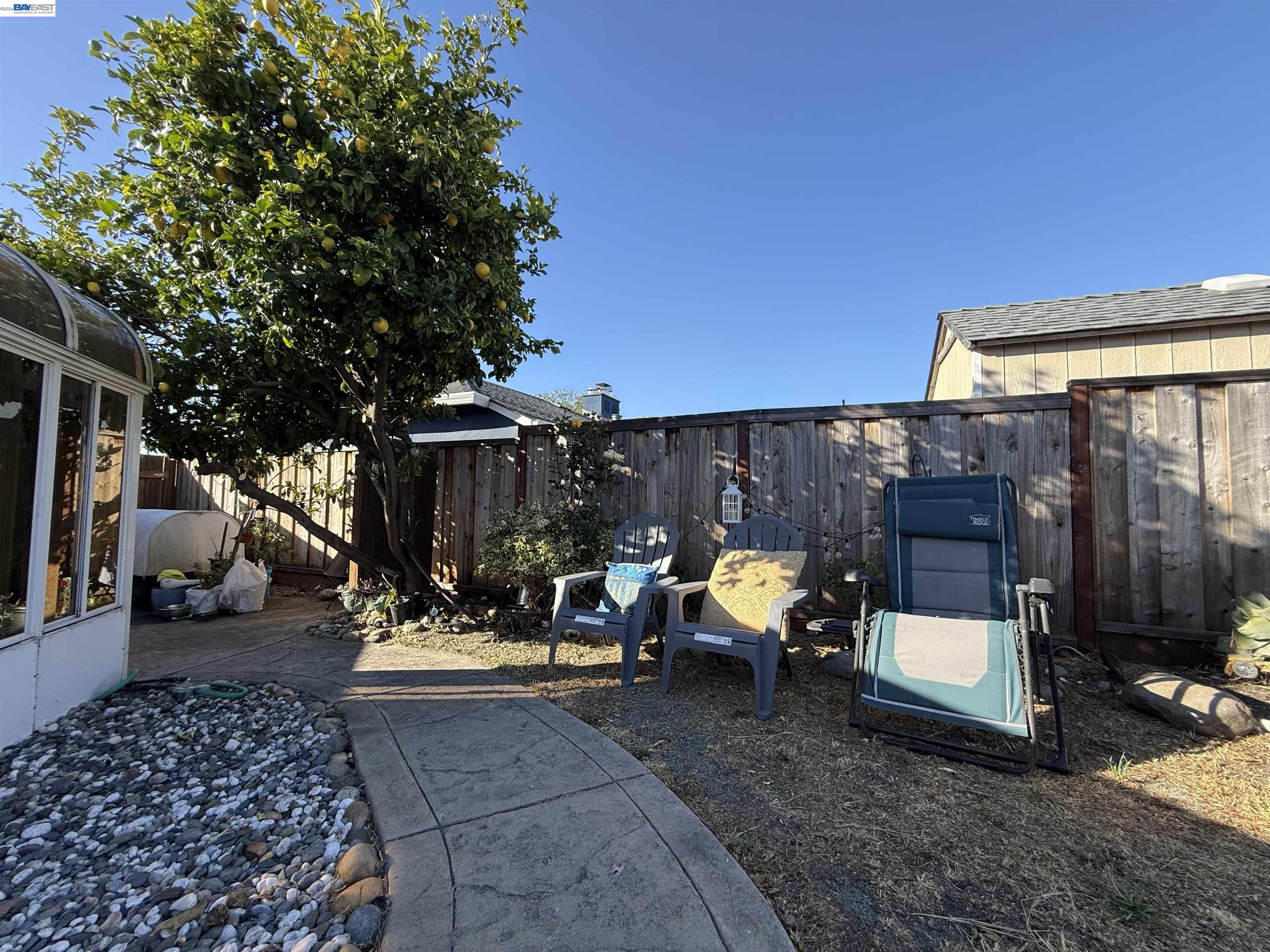 1362 Esser Ave
