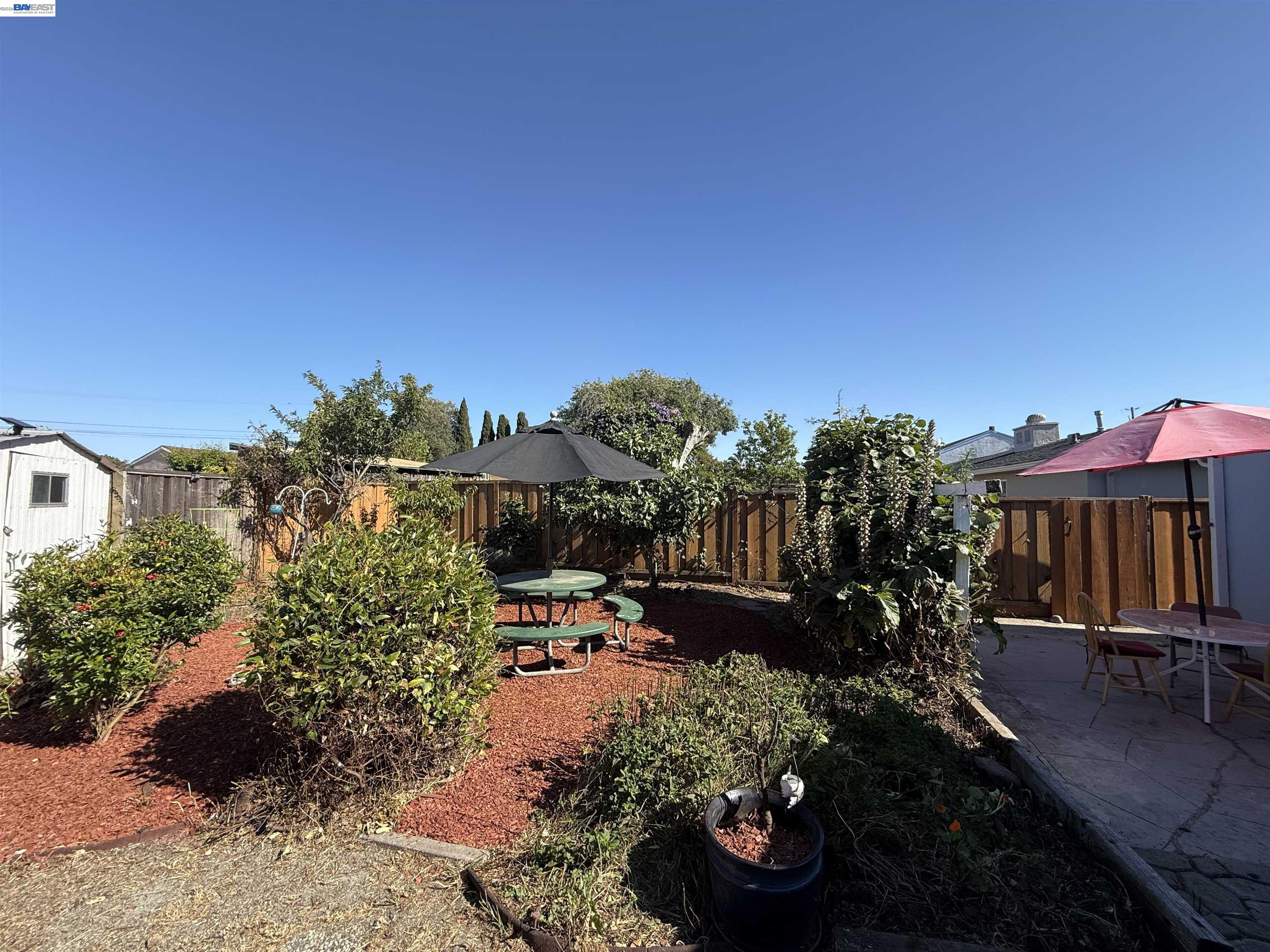 1362 Esser Ave