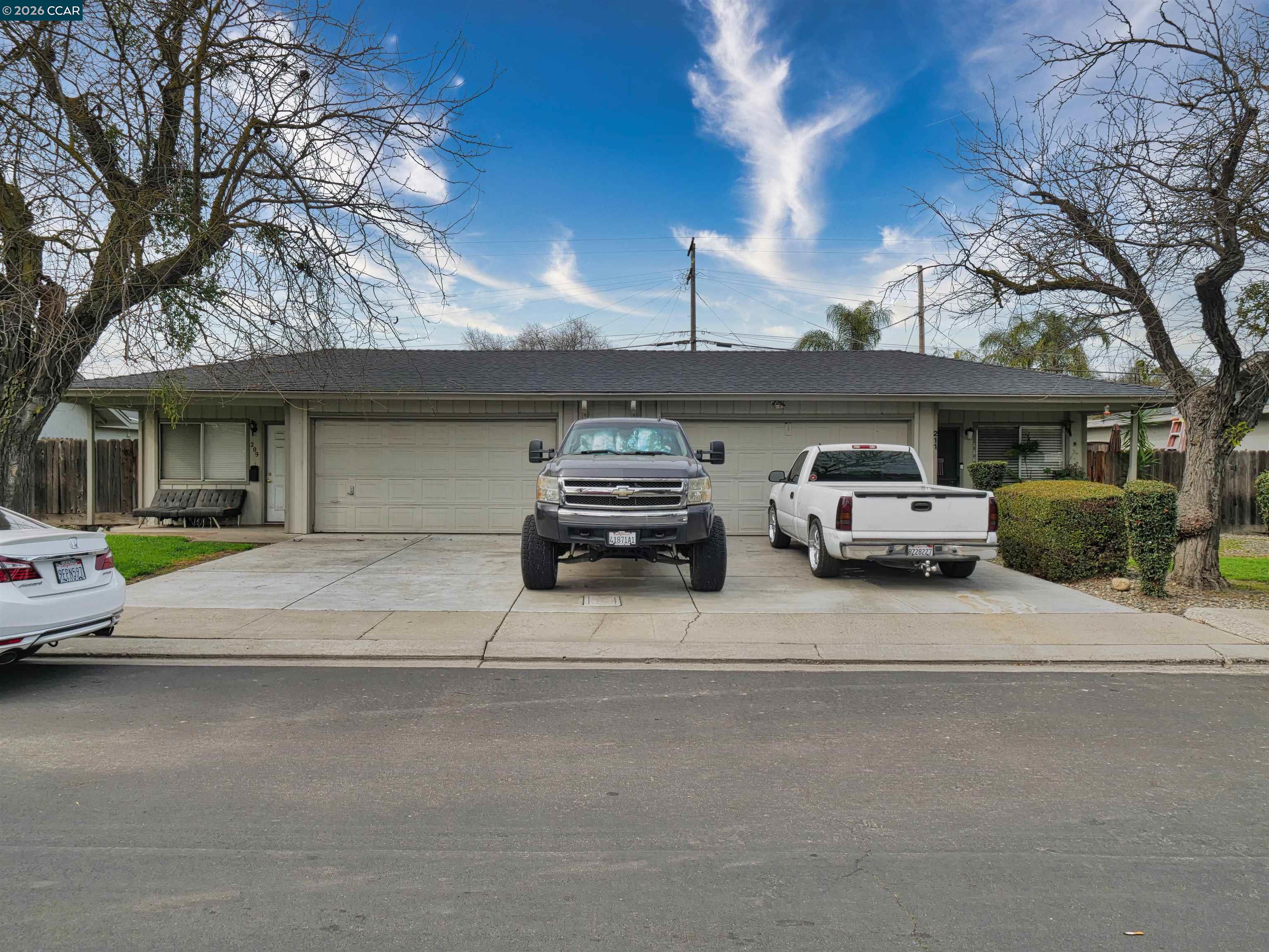 205 Kingston Lane