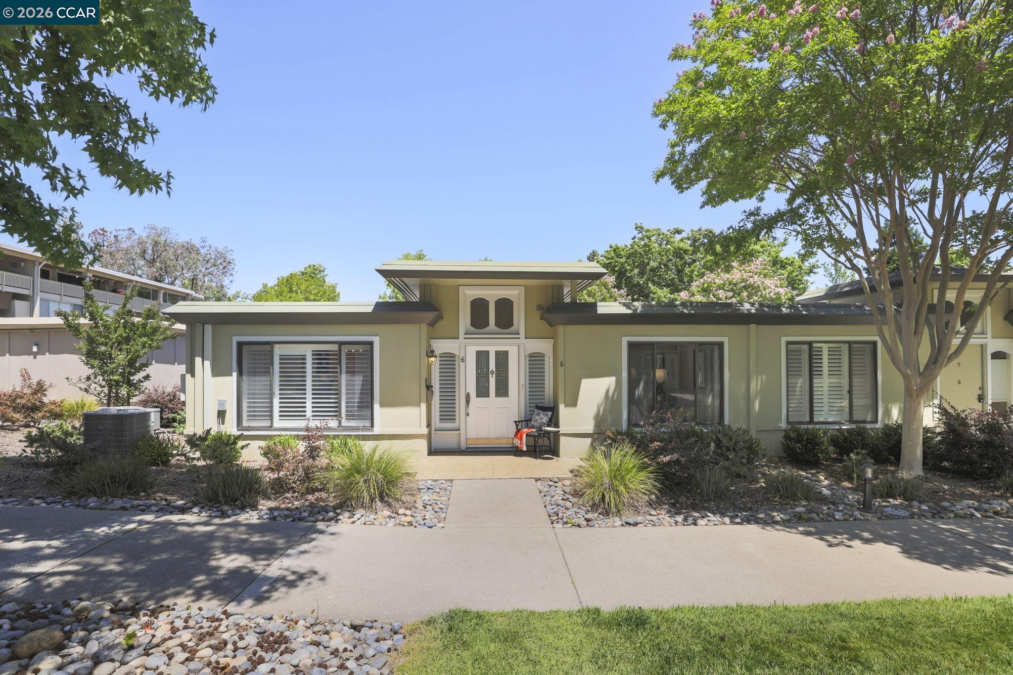 1209 Oakmont Dr #6 # 6