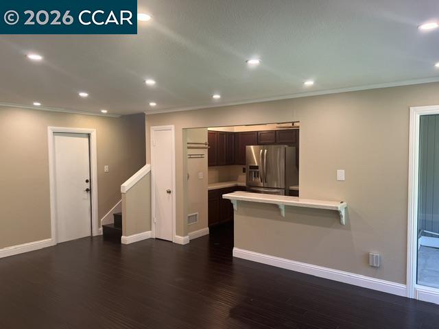 373 Grapevine Place
