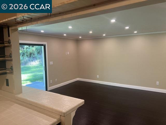 373 Grapevine Place