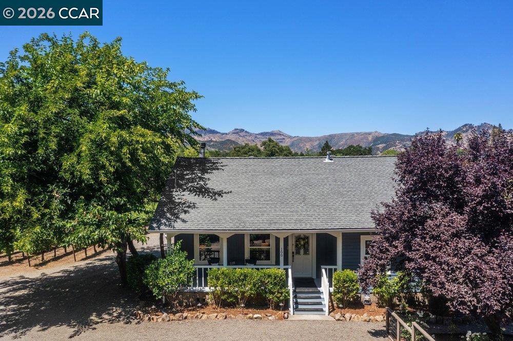 100 Foothill Blvd