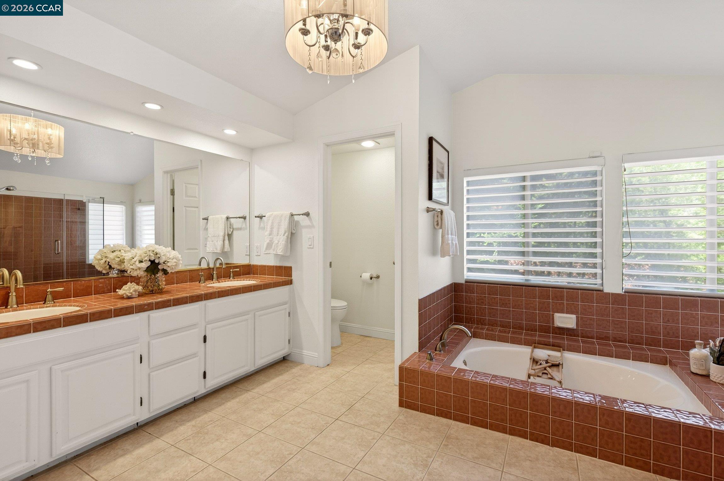521 Buttonwood Dr.
