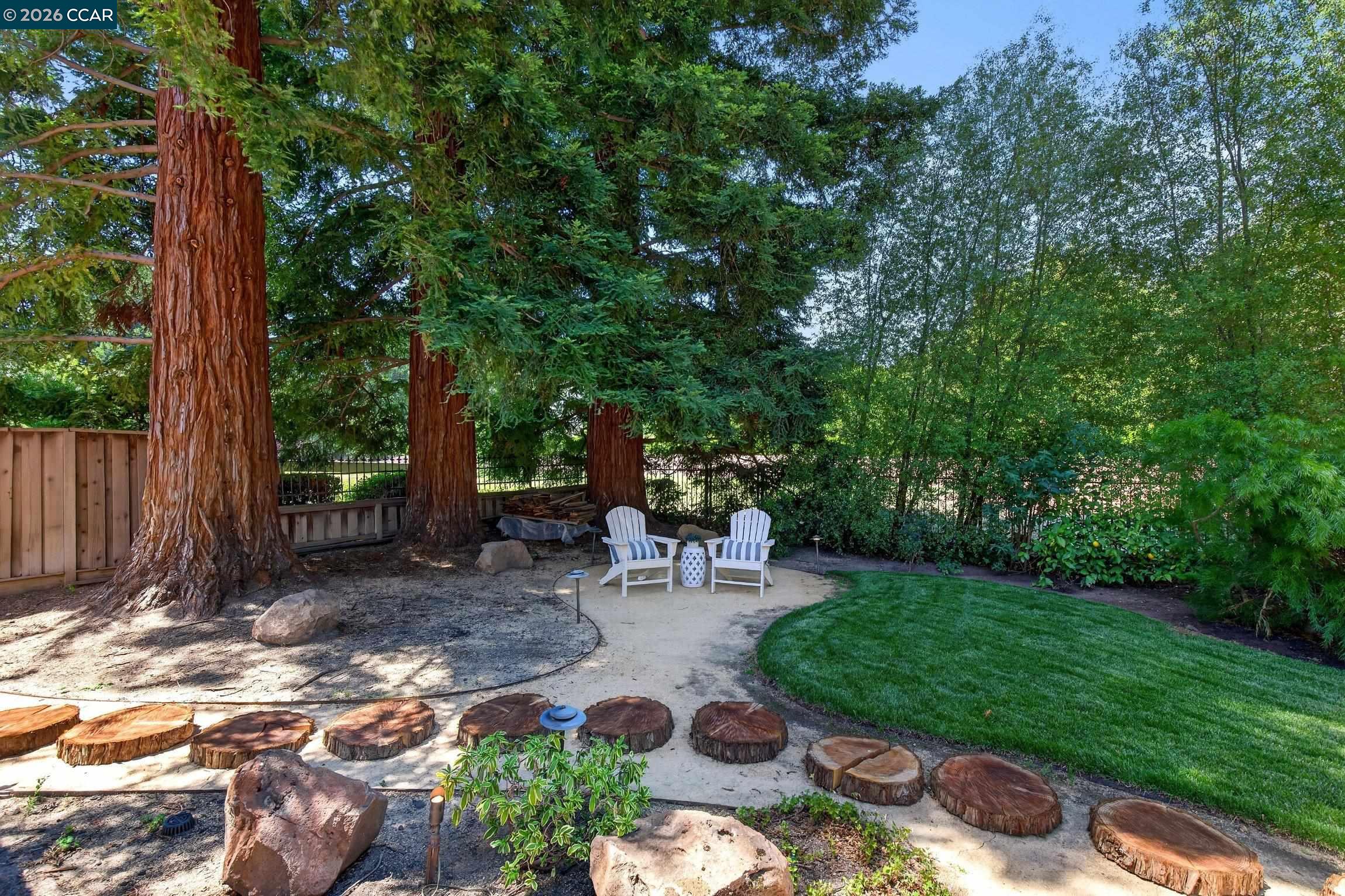 521 Buttonwood Dr.