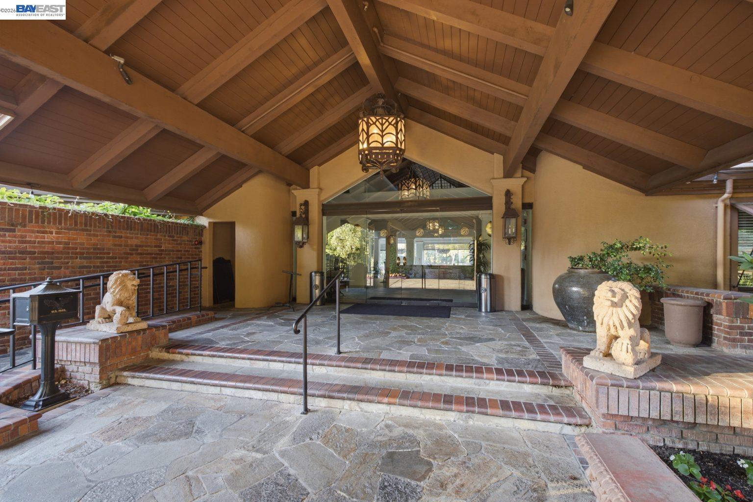 2962 Deer Meadow Dr