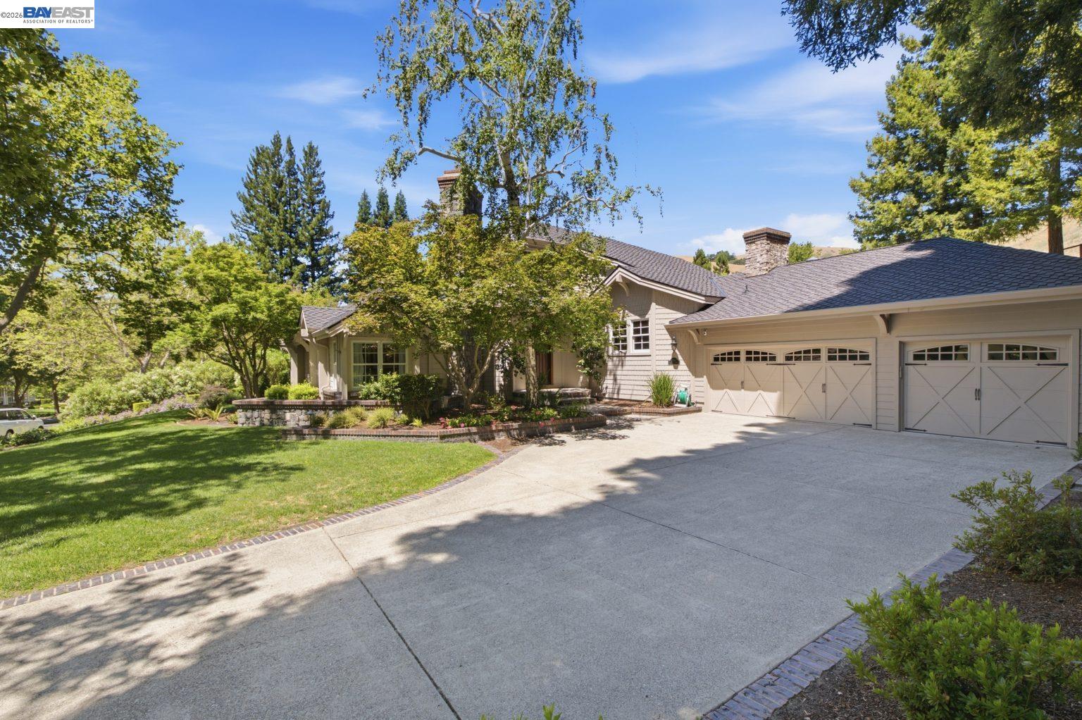 2962 Deer Meadow Dr
