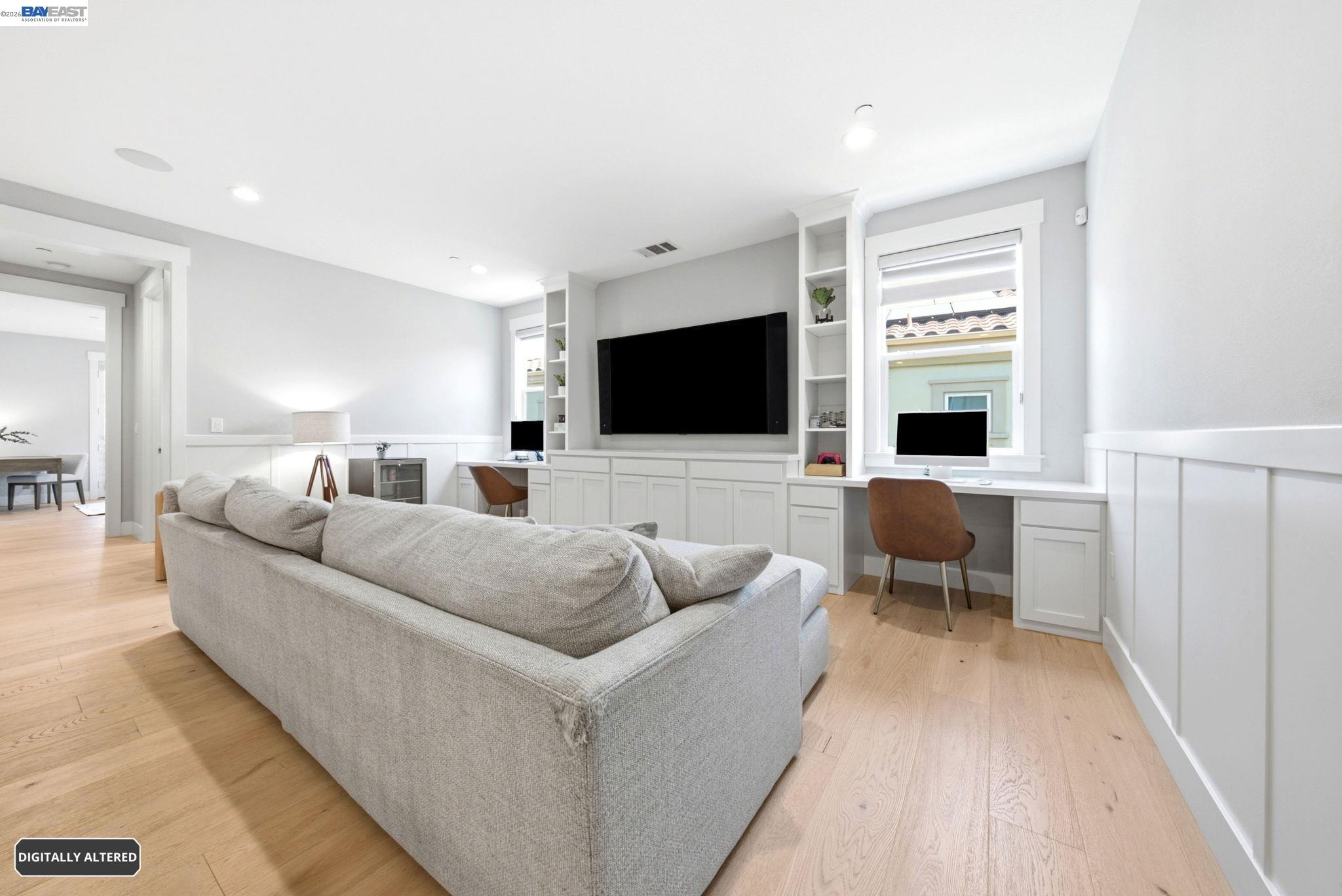 2830 Delamar Dr