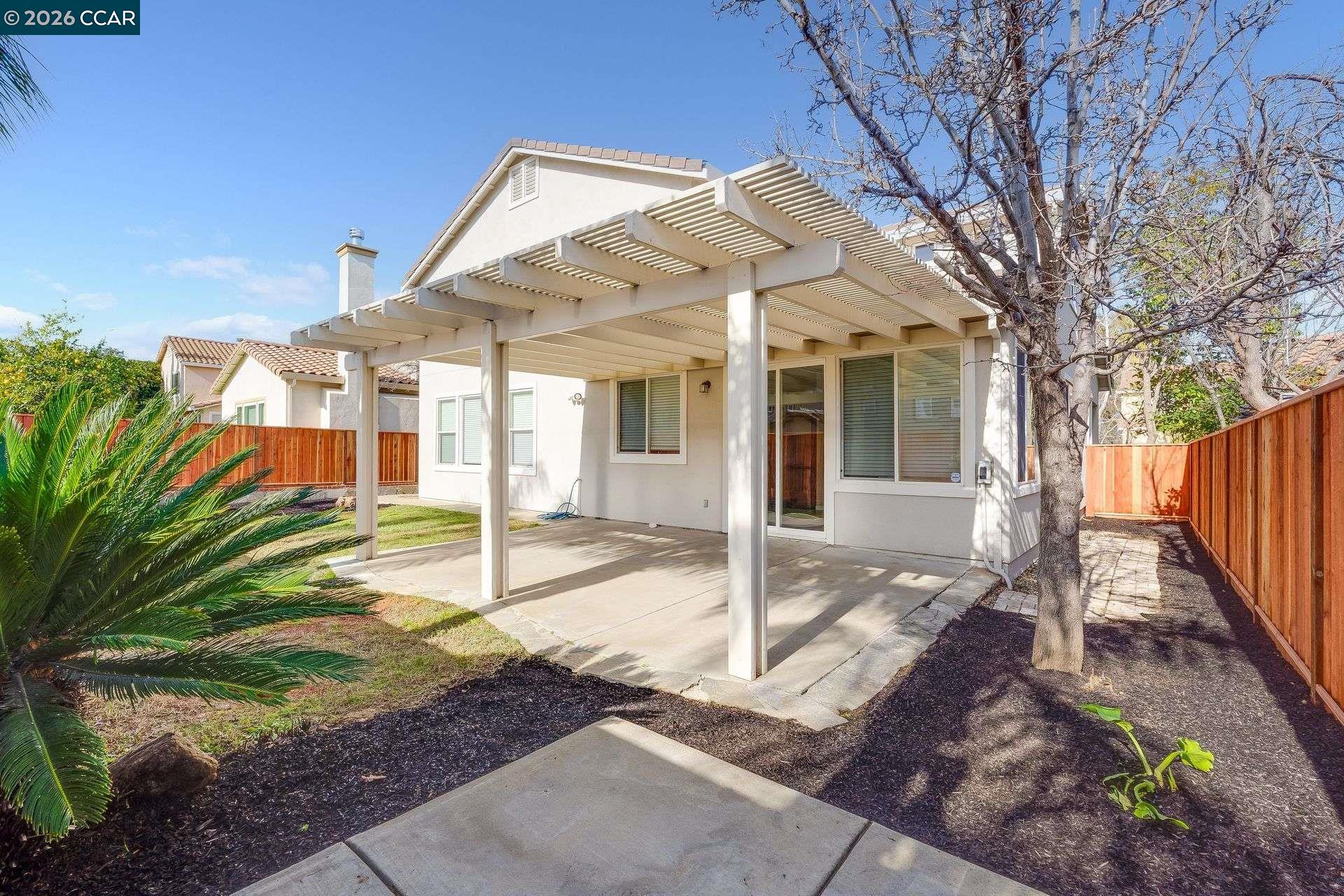 2500 Vallecito Way