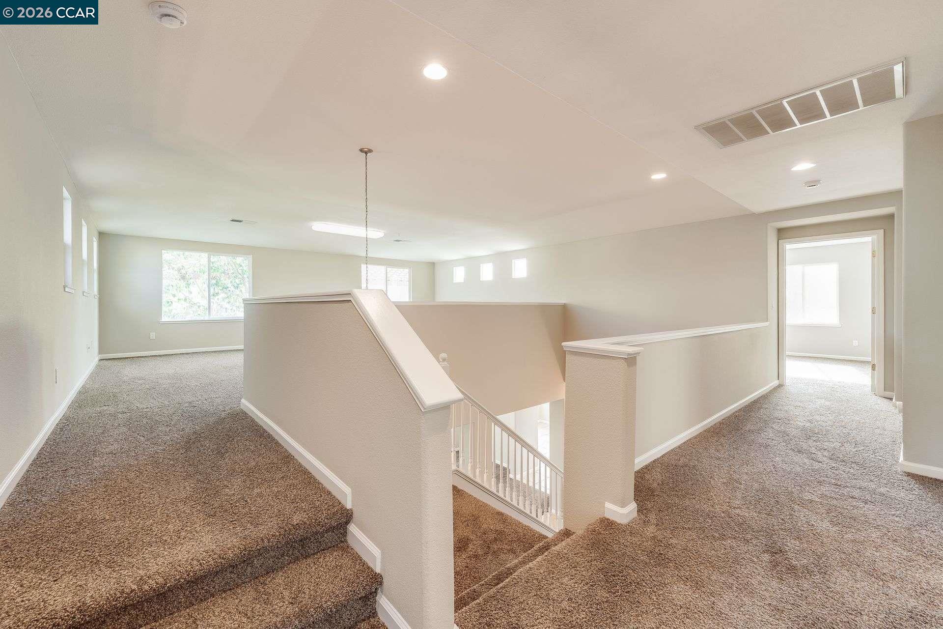 2500 Vallecito Way