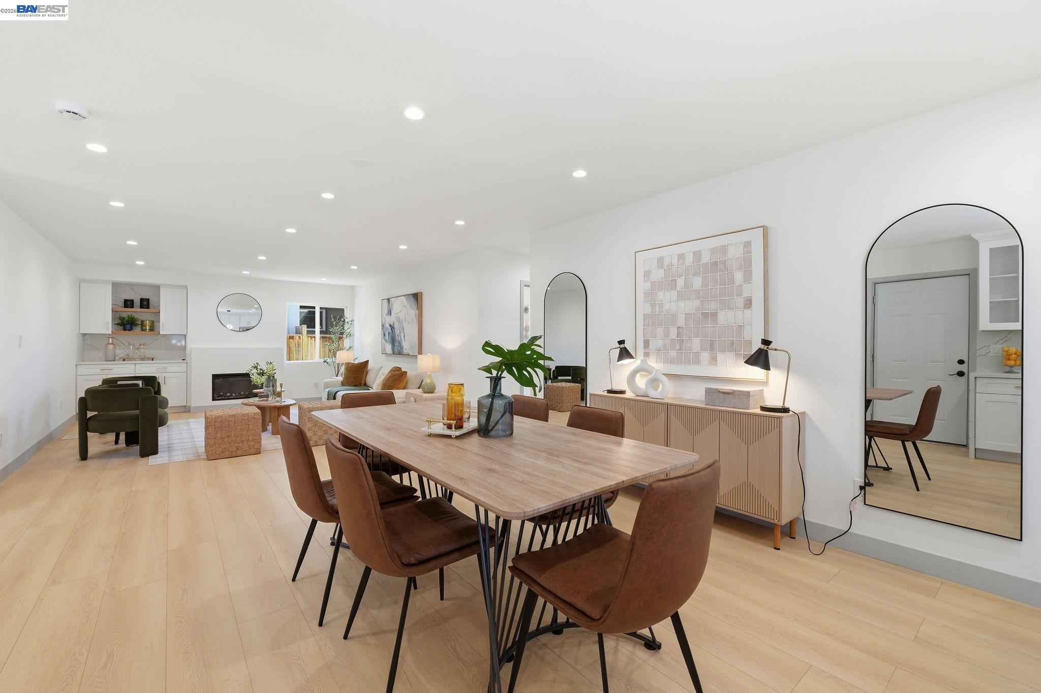 4253 David St