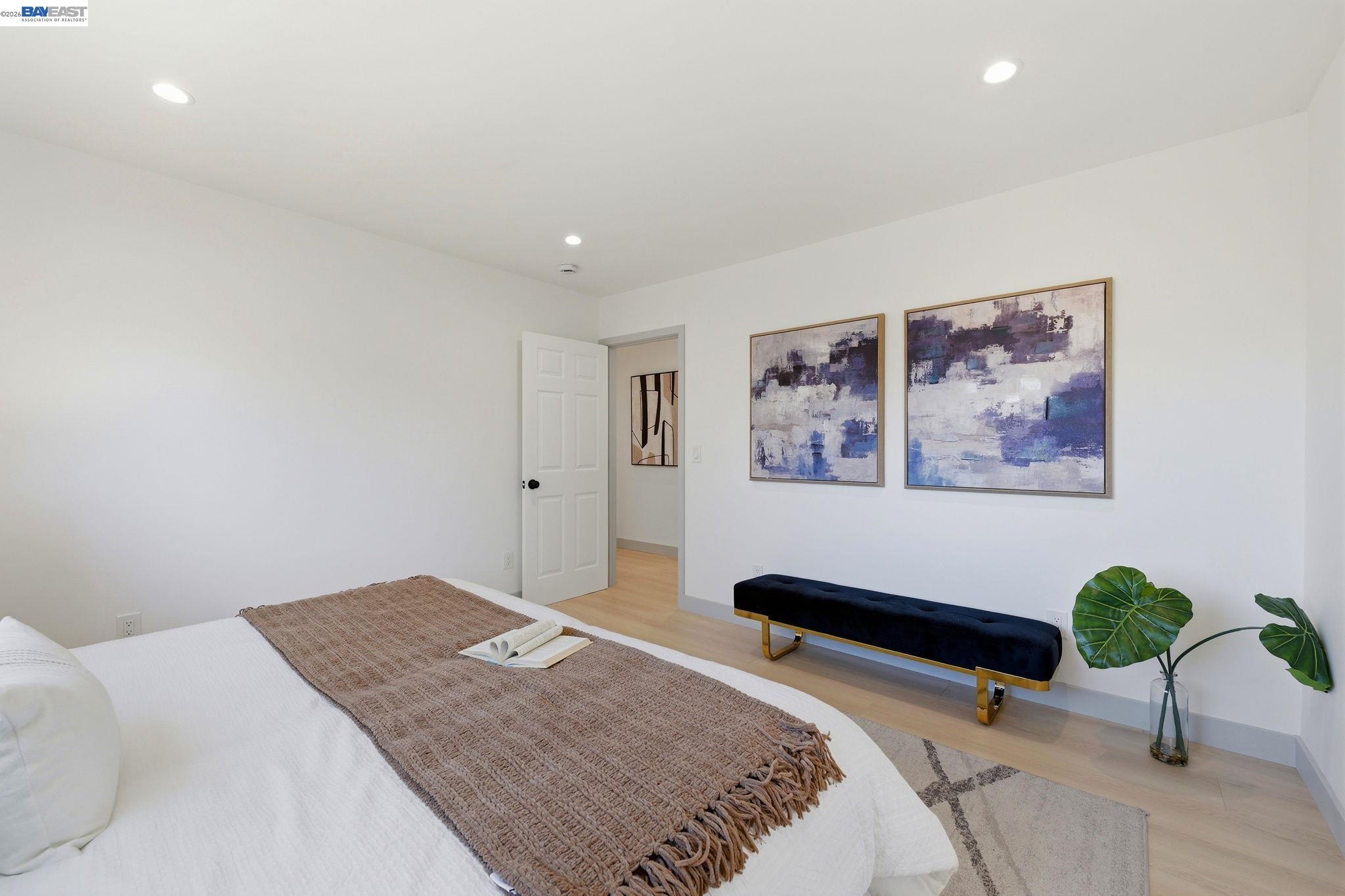 4253 David St