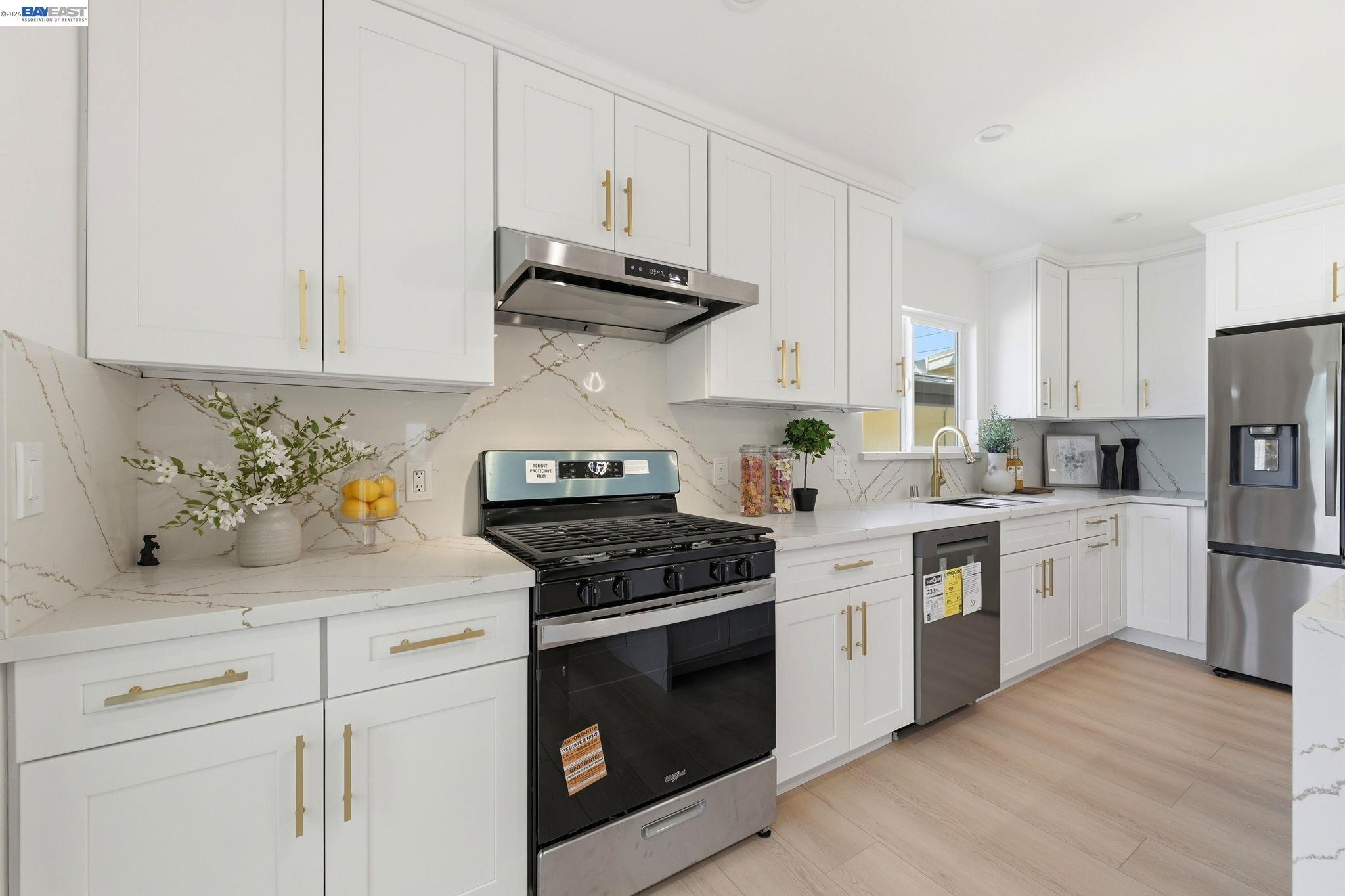 4253 David St