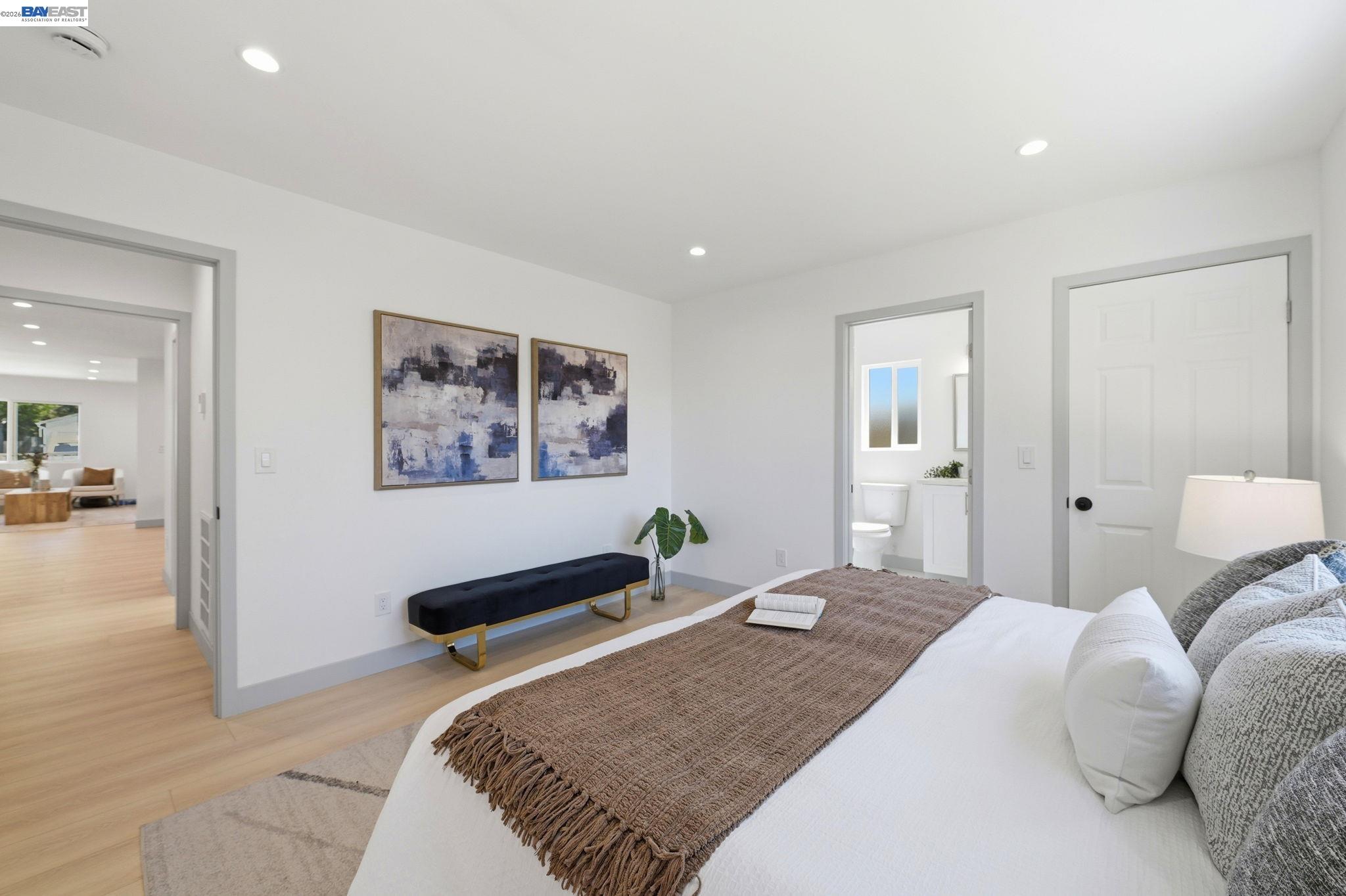 4253 David St
