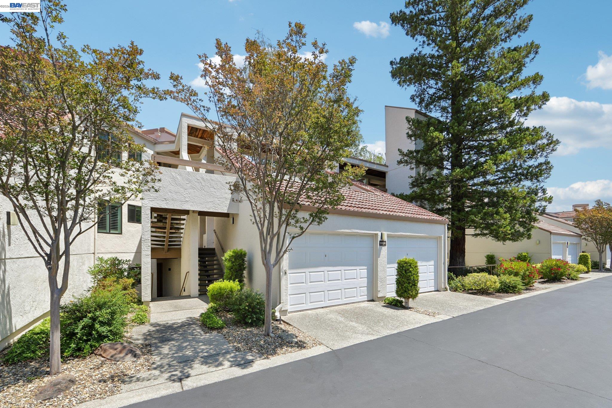 3324 Ptarmigan Dr # 1A