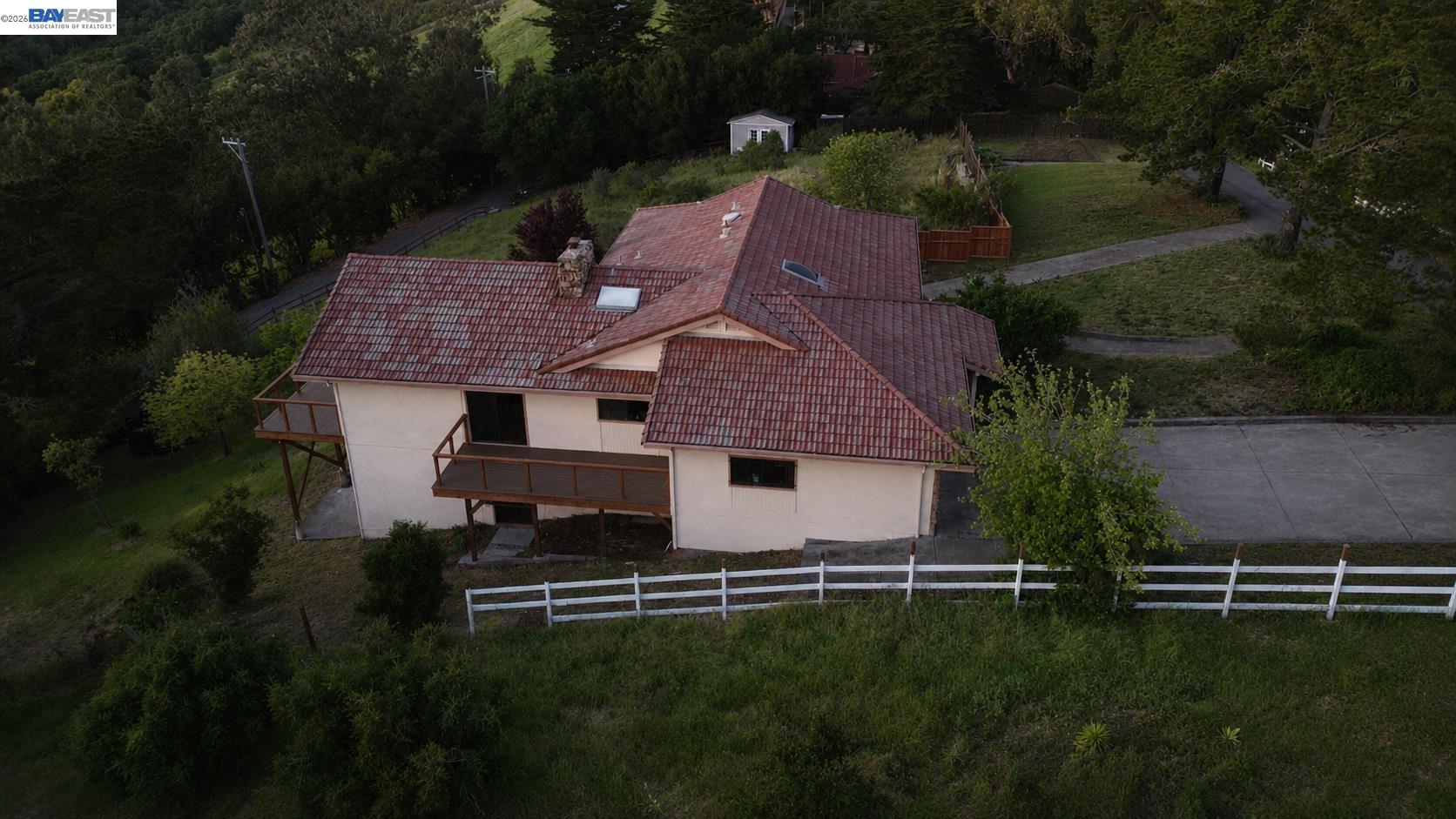 6727 Sunnyslope Ave