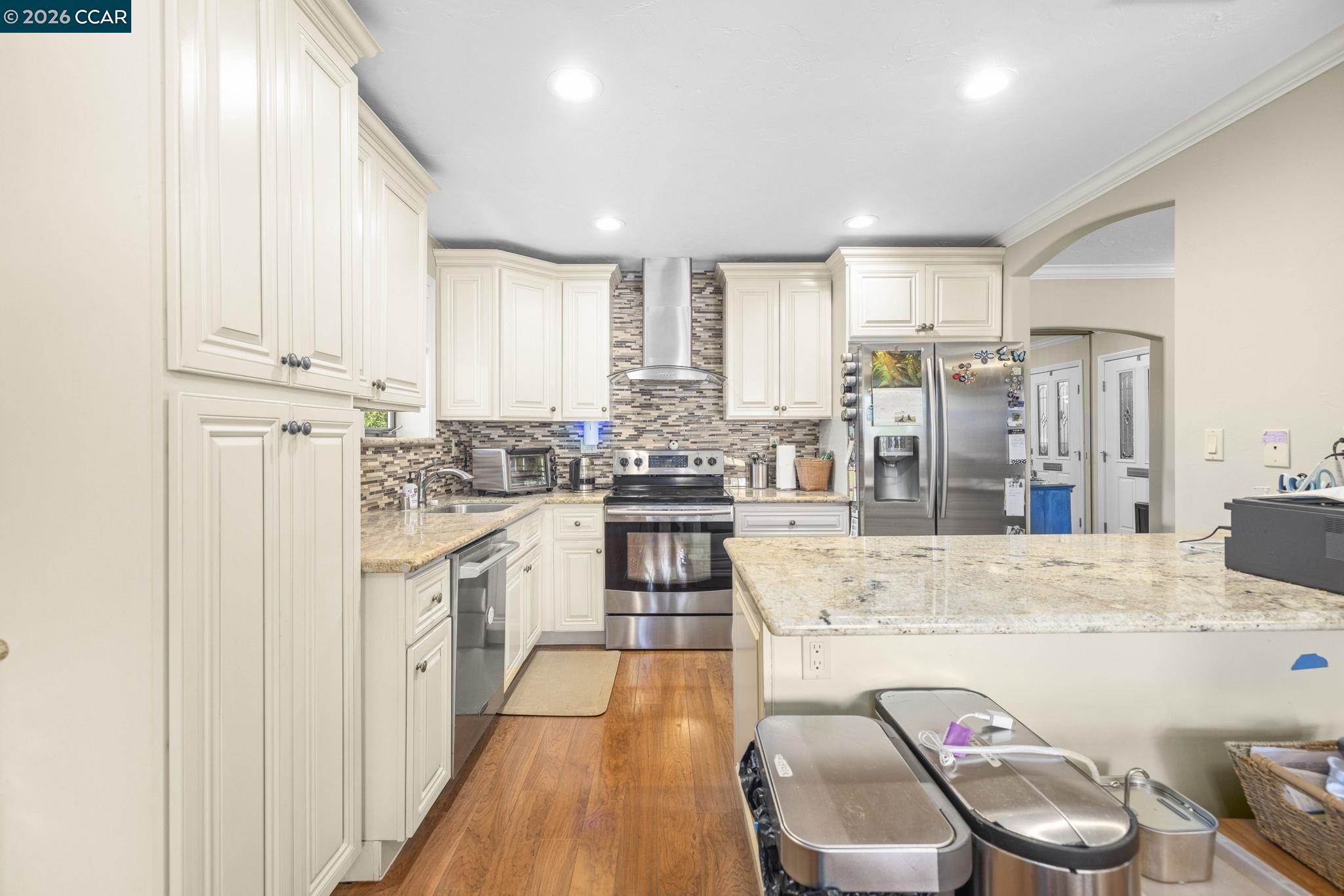 2224 Pine Knoll Dr # 8