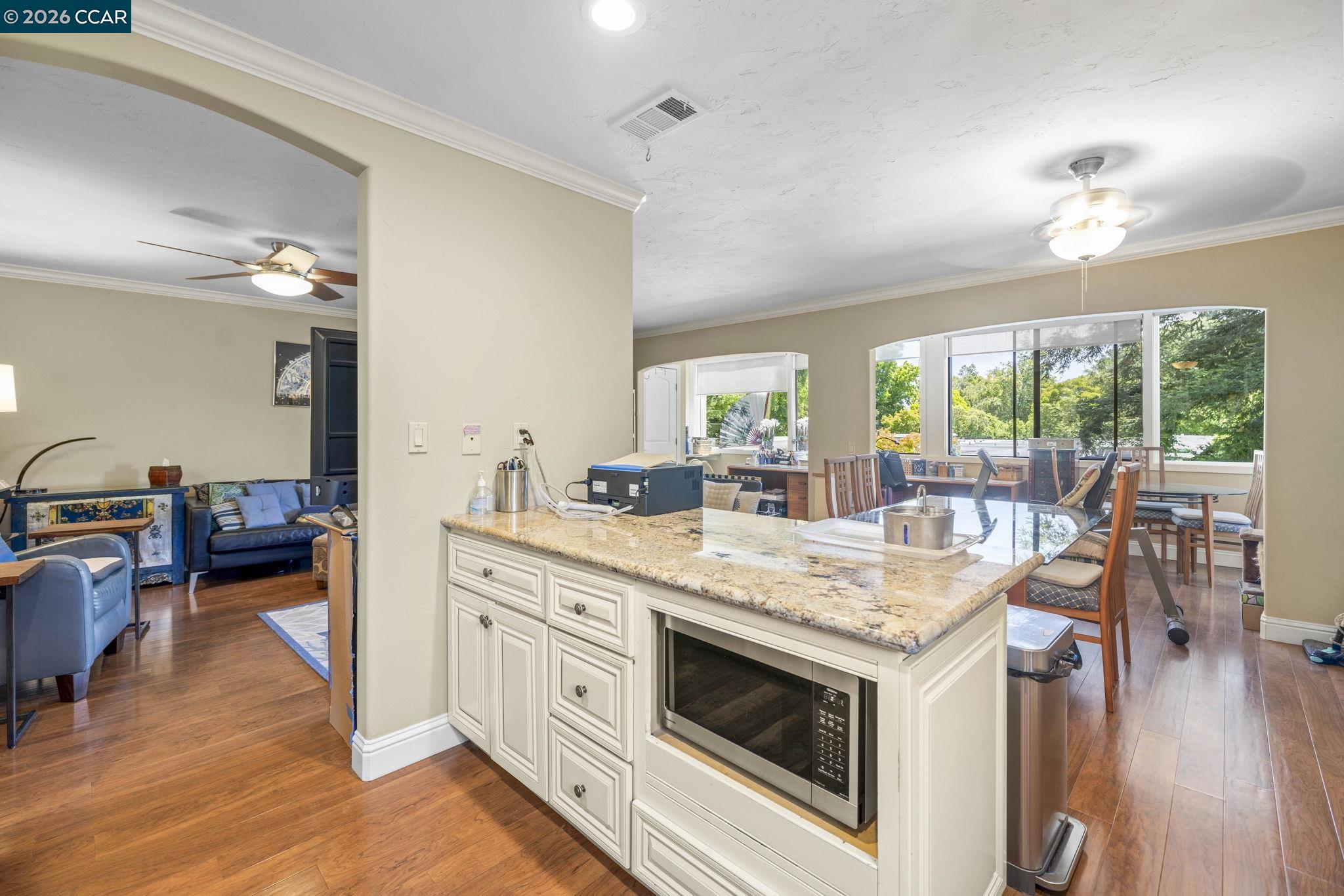 2224 Pine Knoll Dr # 8