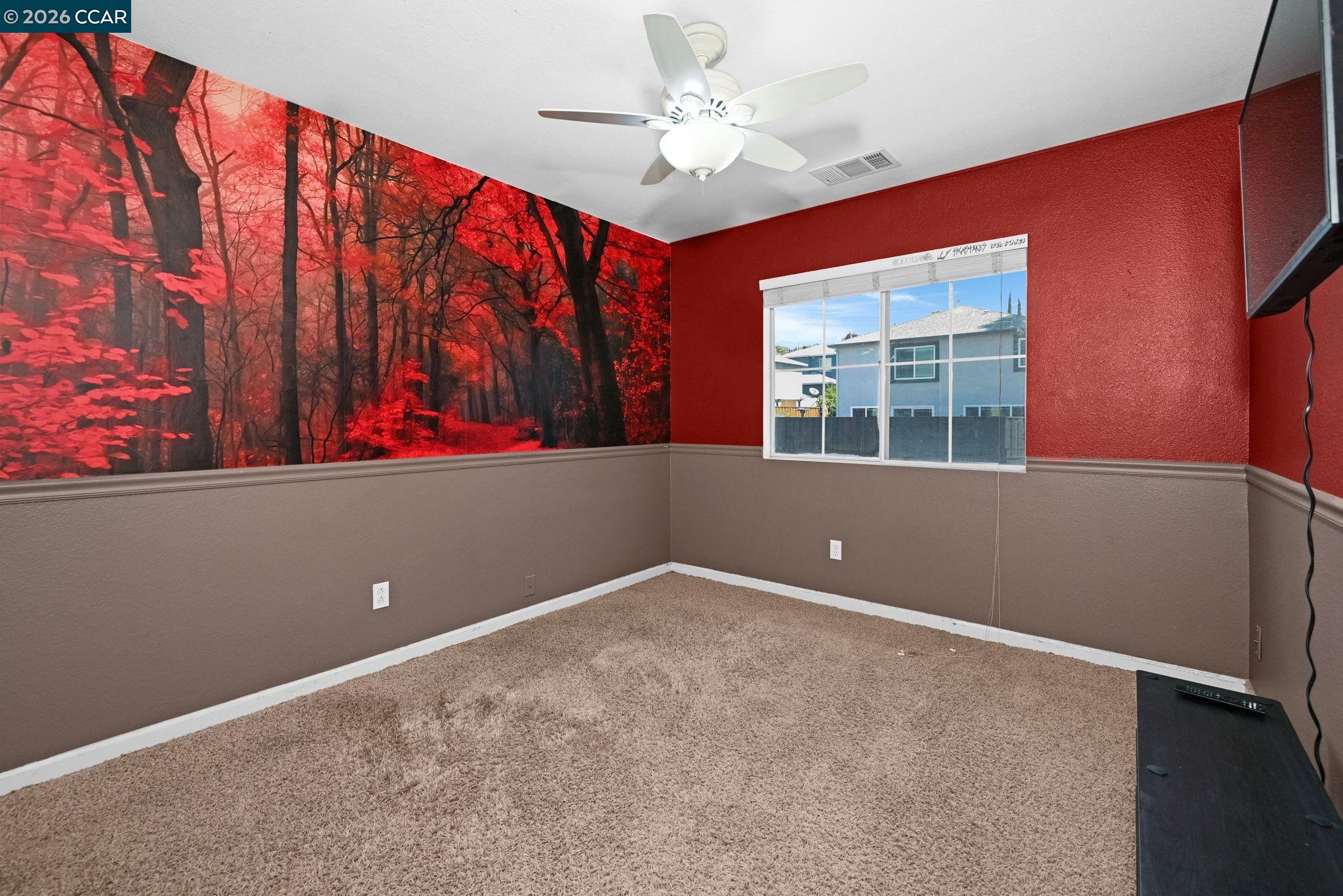 616 Ross Circle