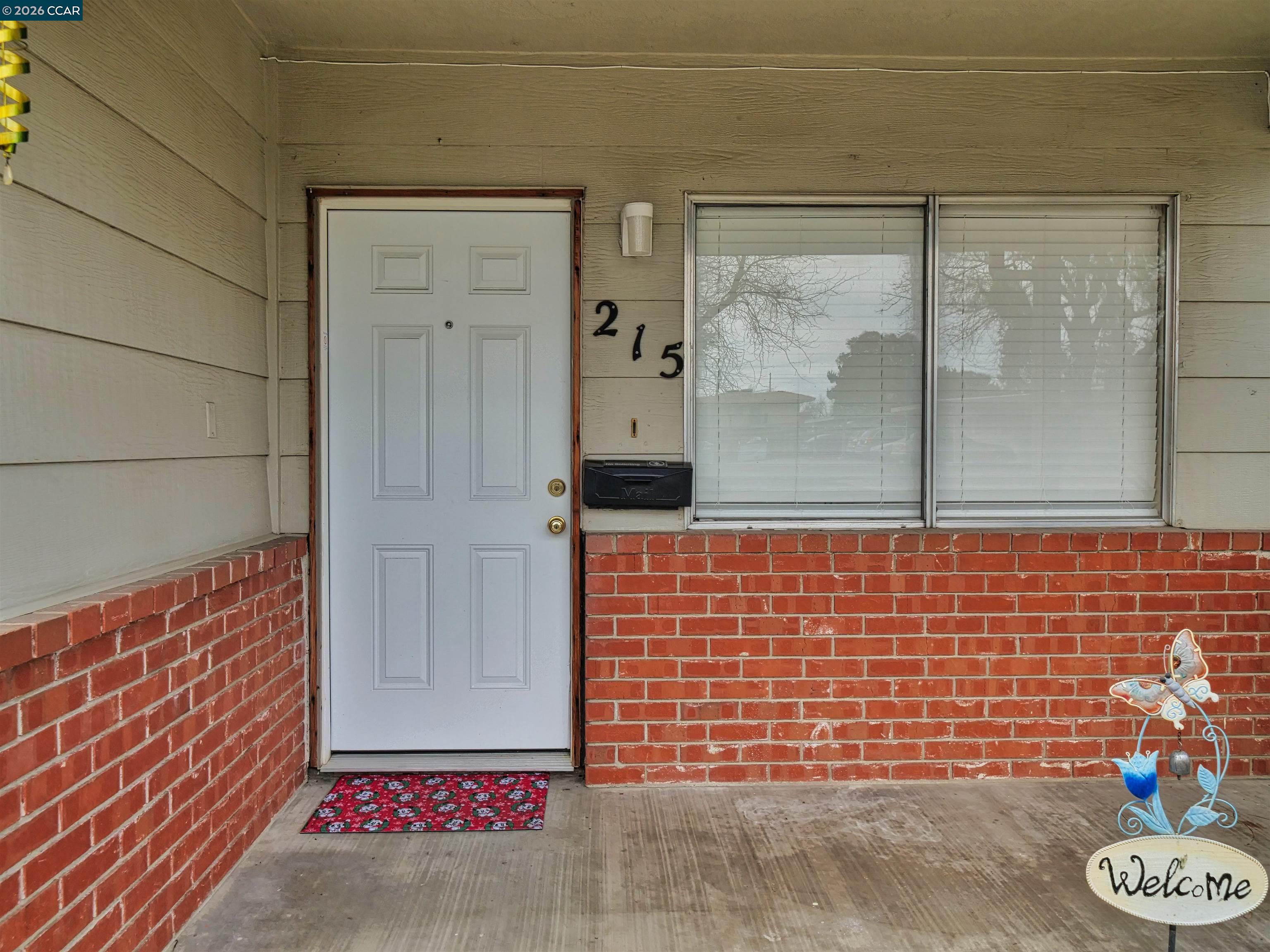 213 Kingston Lane