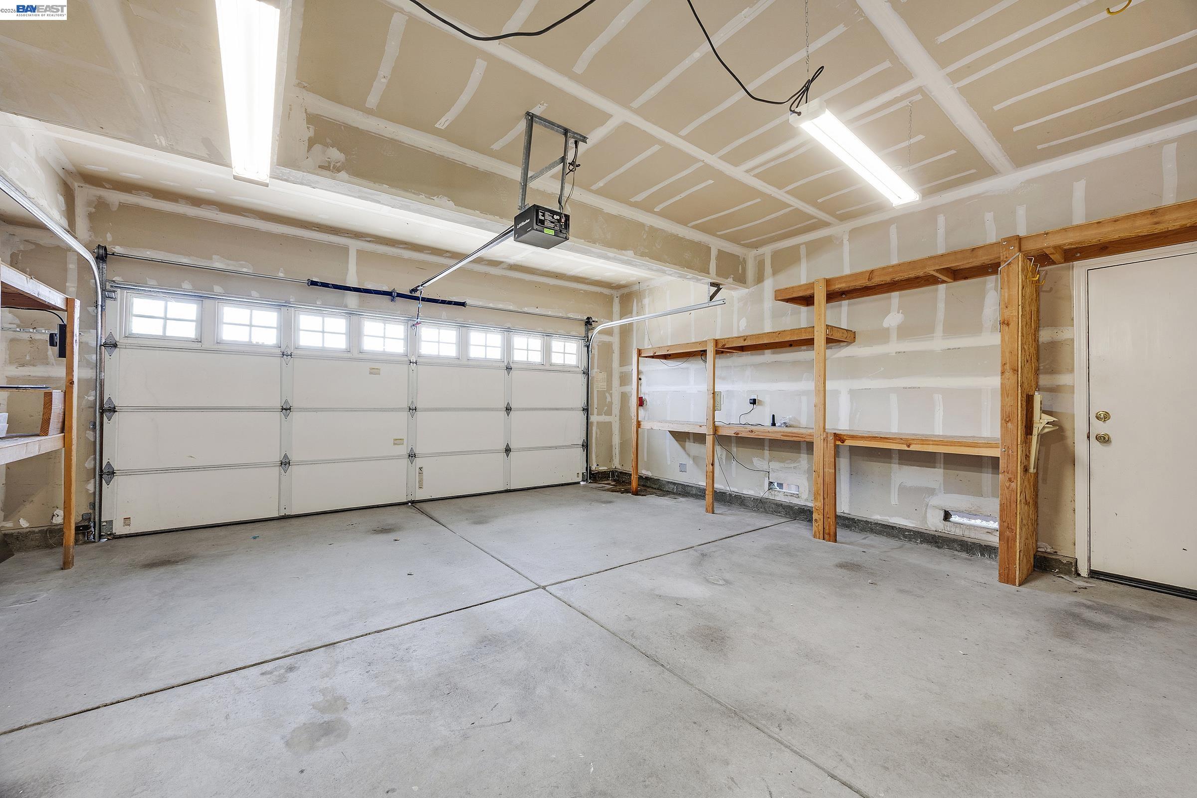 105 Chesapeake Dr