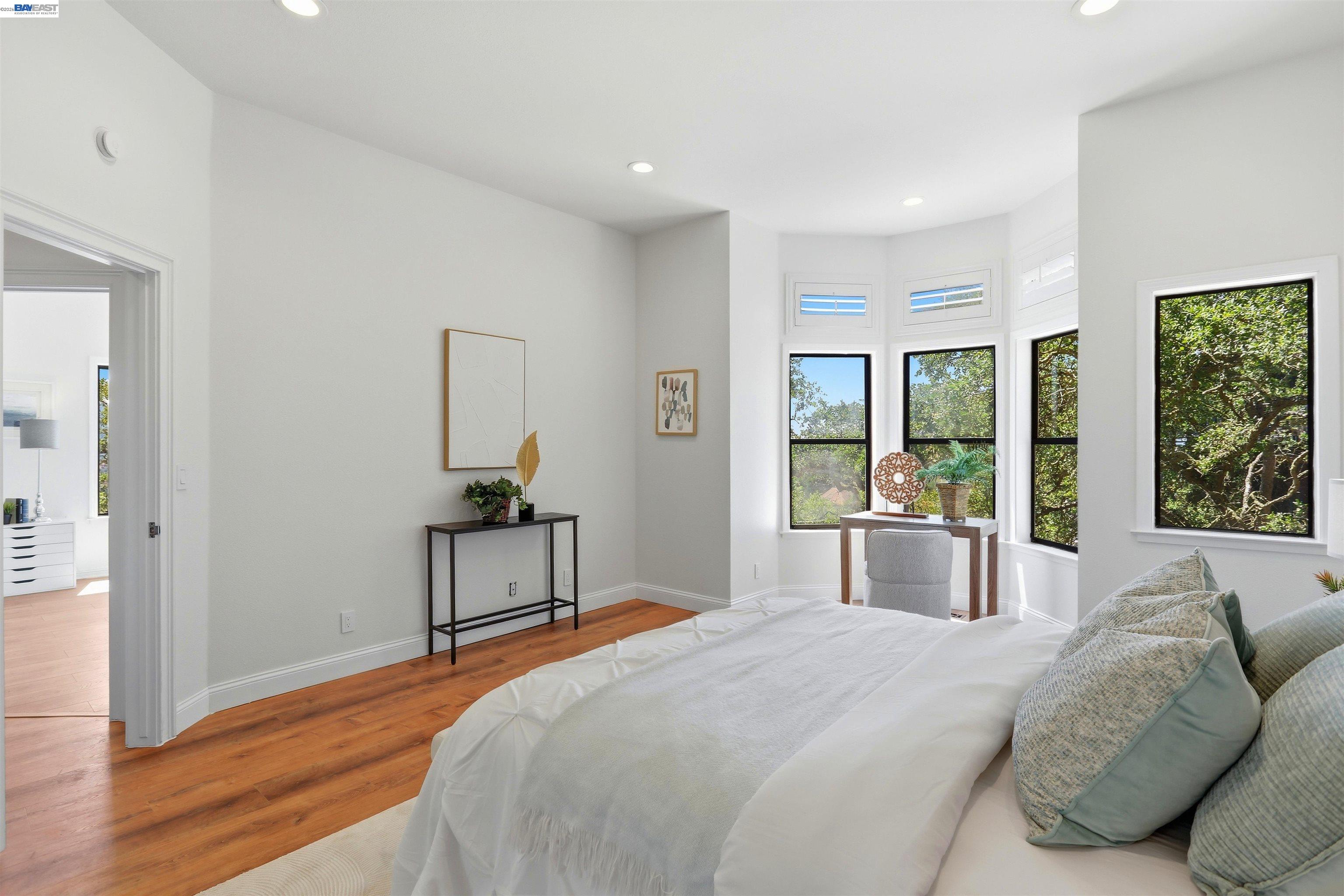 506 Oakshire Pl
