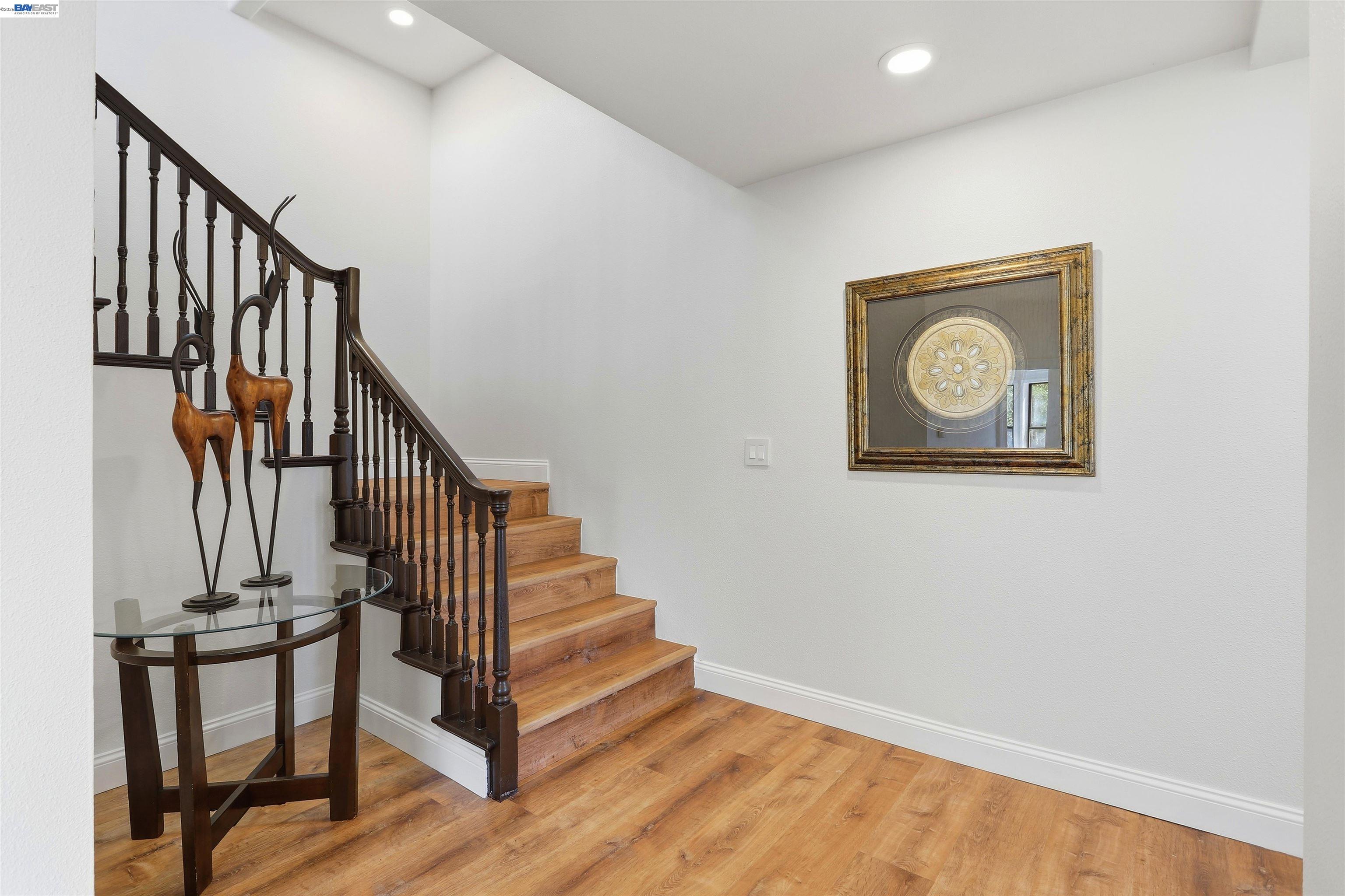 506 Oakshire Pl
