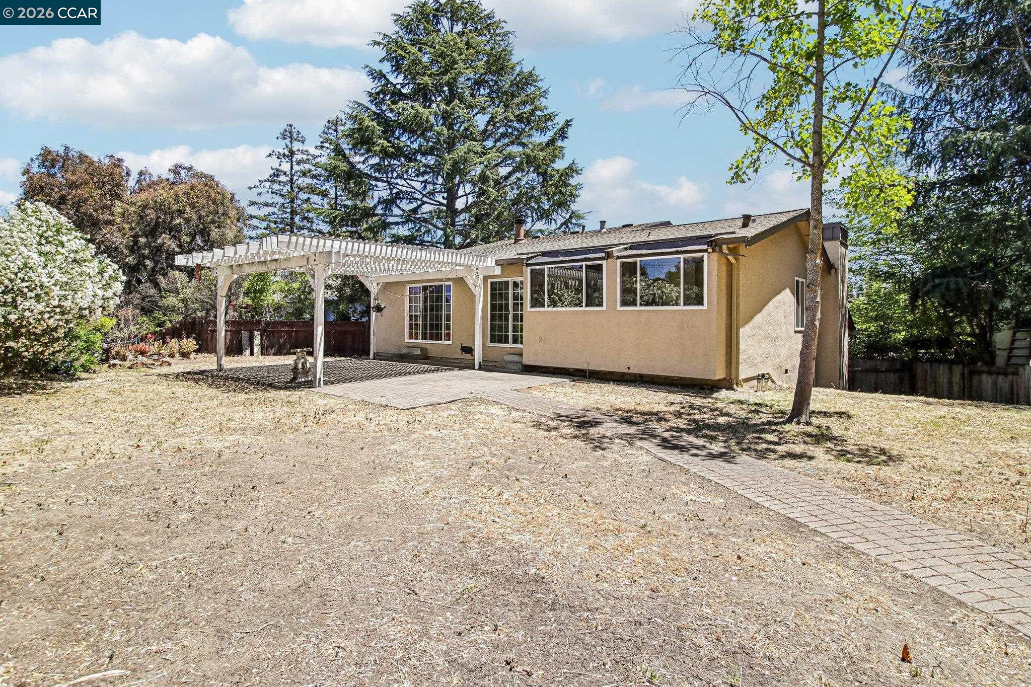 410 Oakbreeze Ct