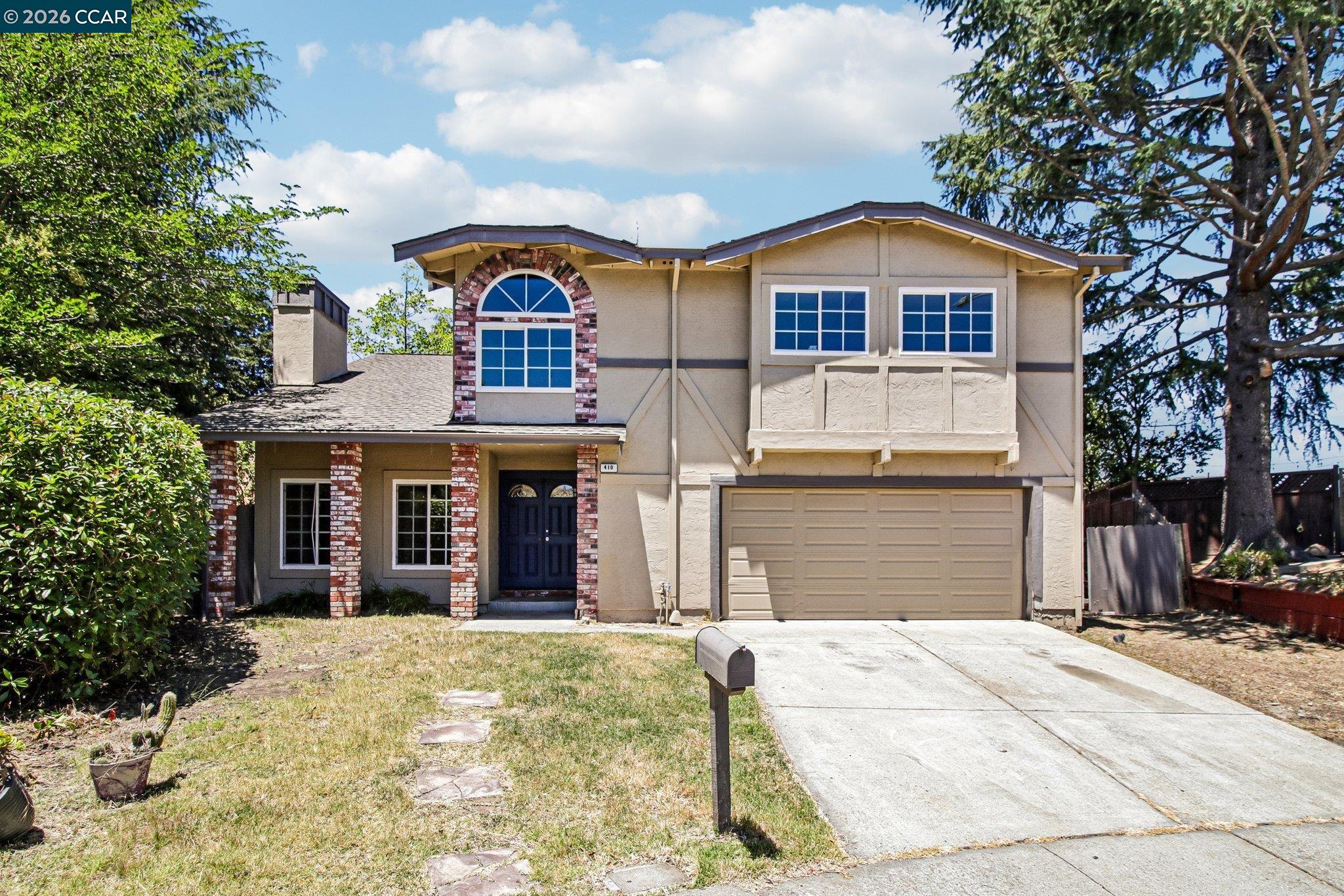 410 Oakbreeze Ct