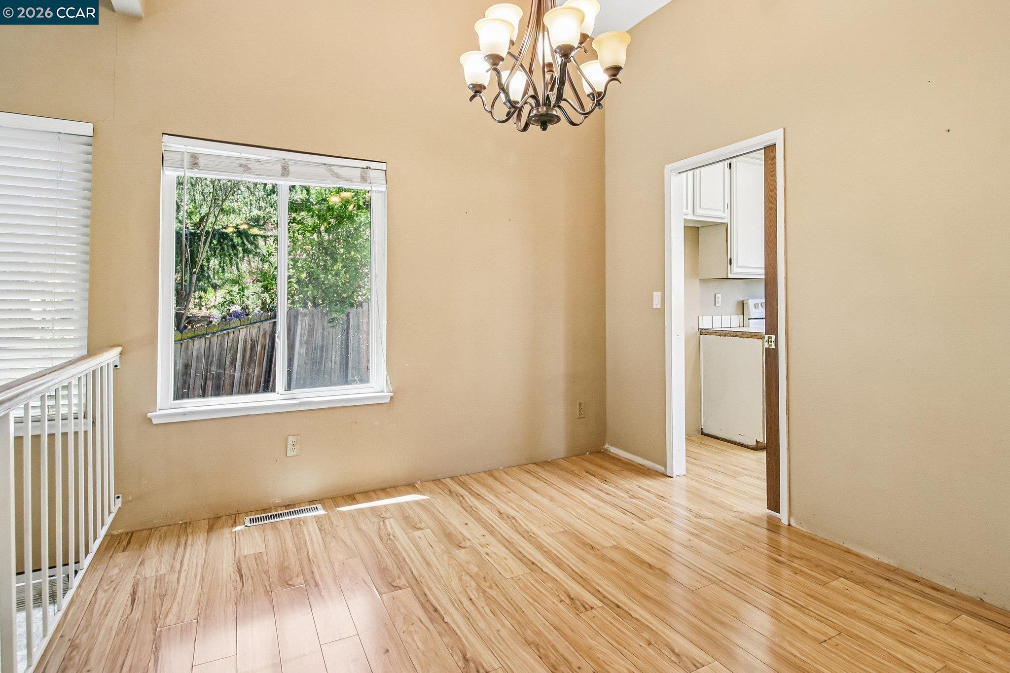 410 Oakbreeze Ct