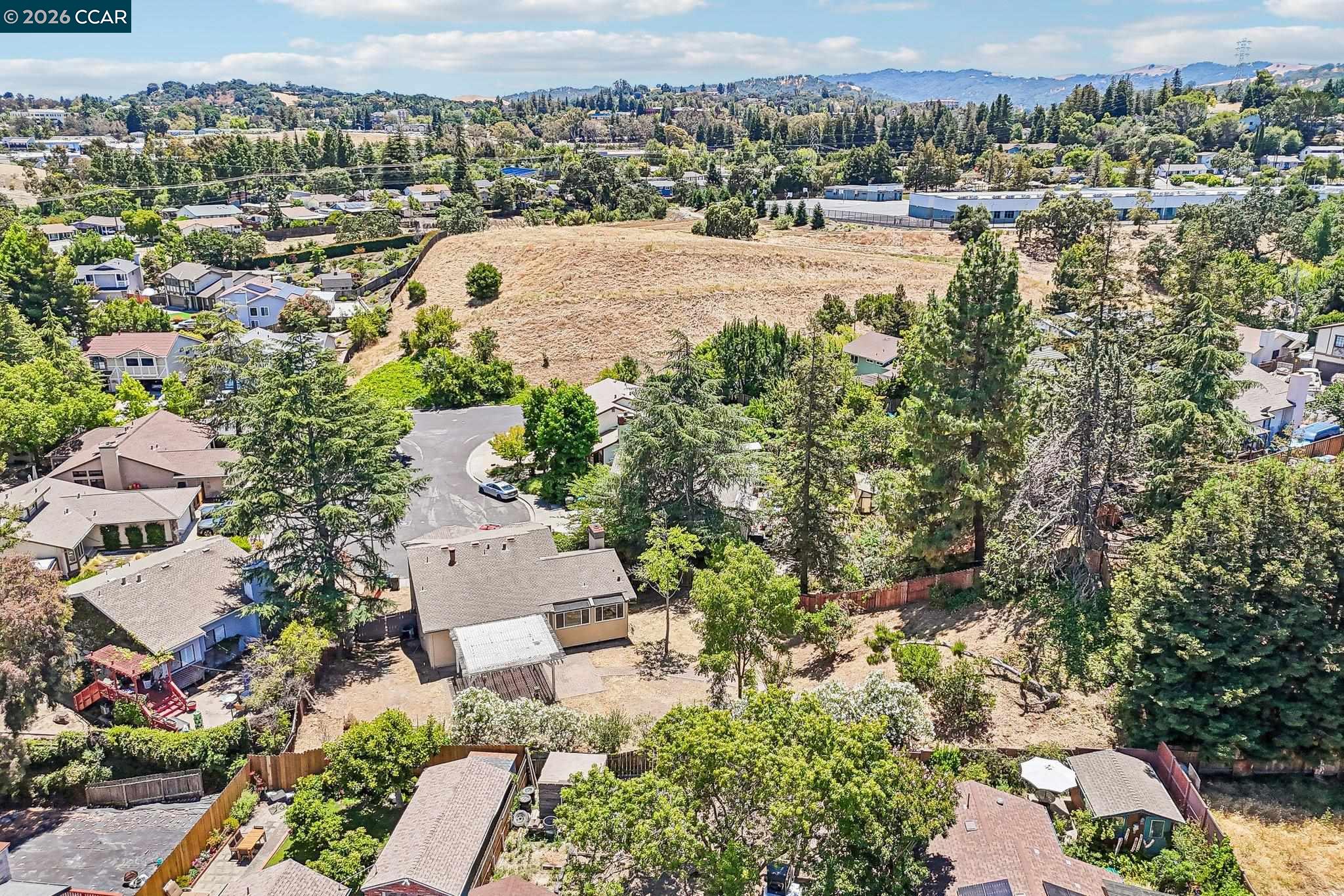410 Oakbreeze Ct