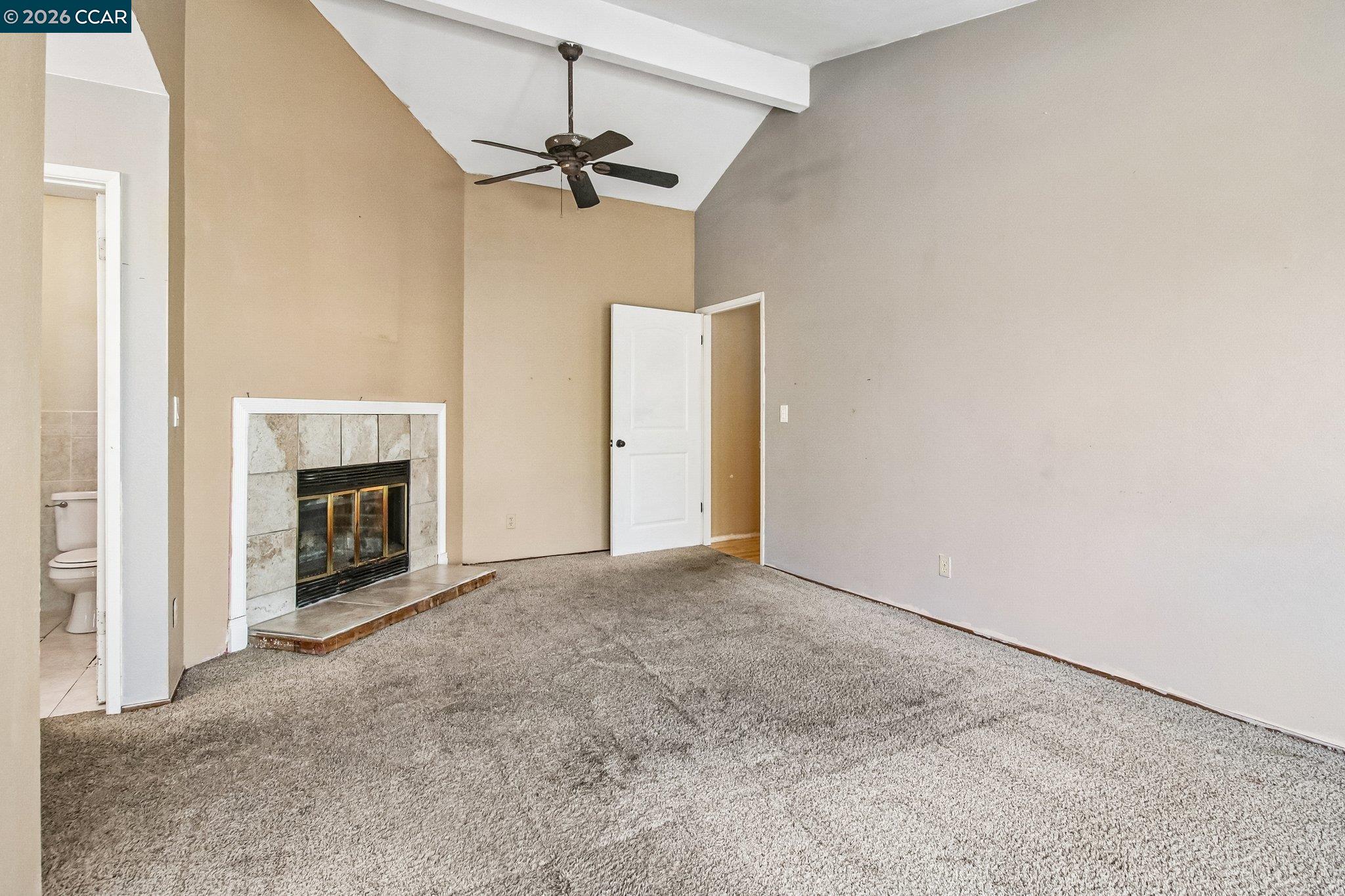 410 Oakbreeze Ct