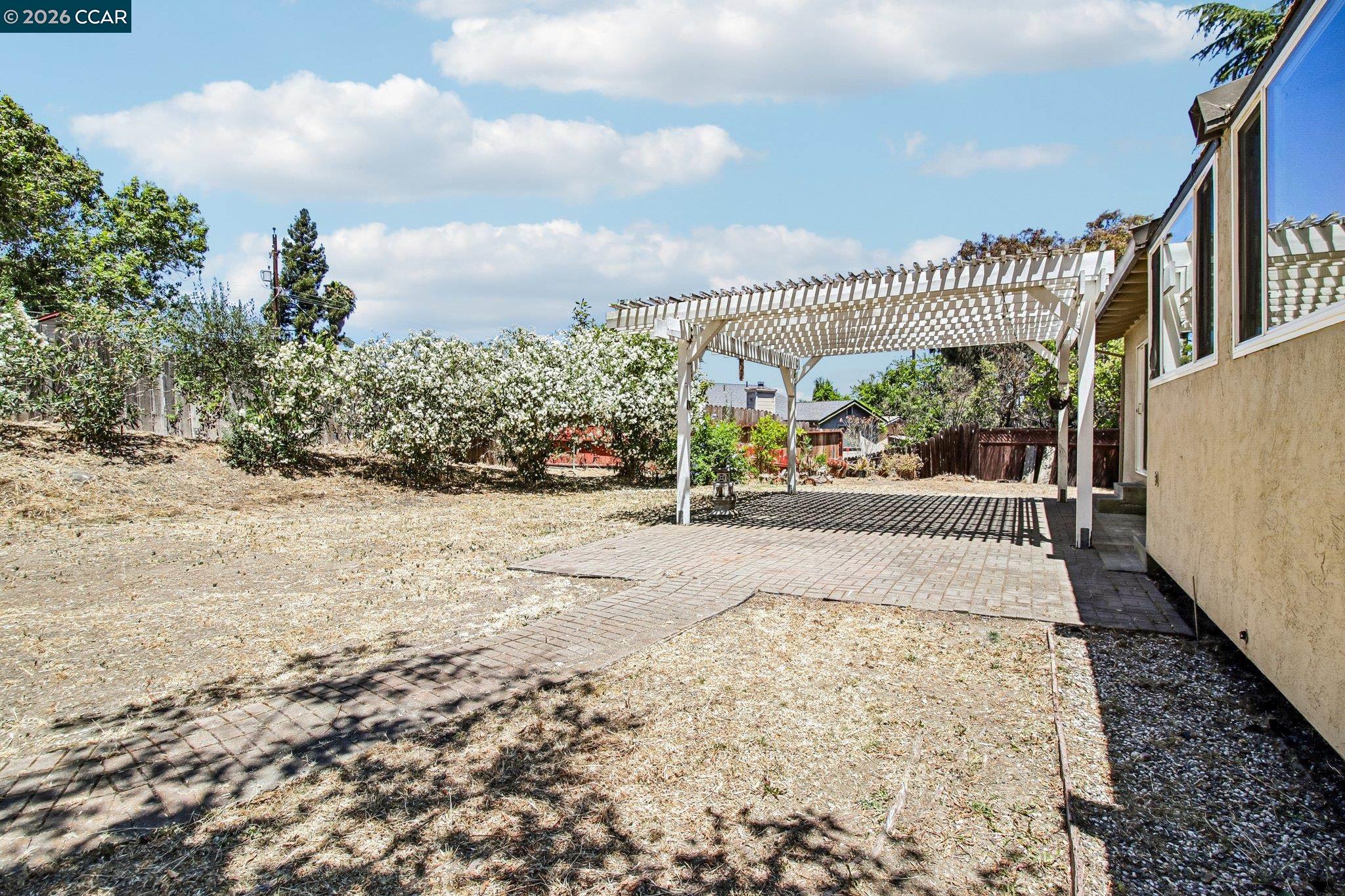 410 Oakbreeze Ct