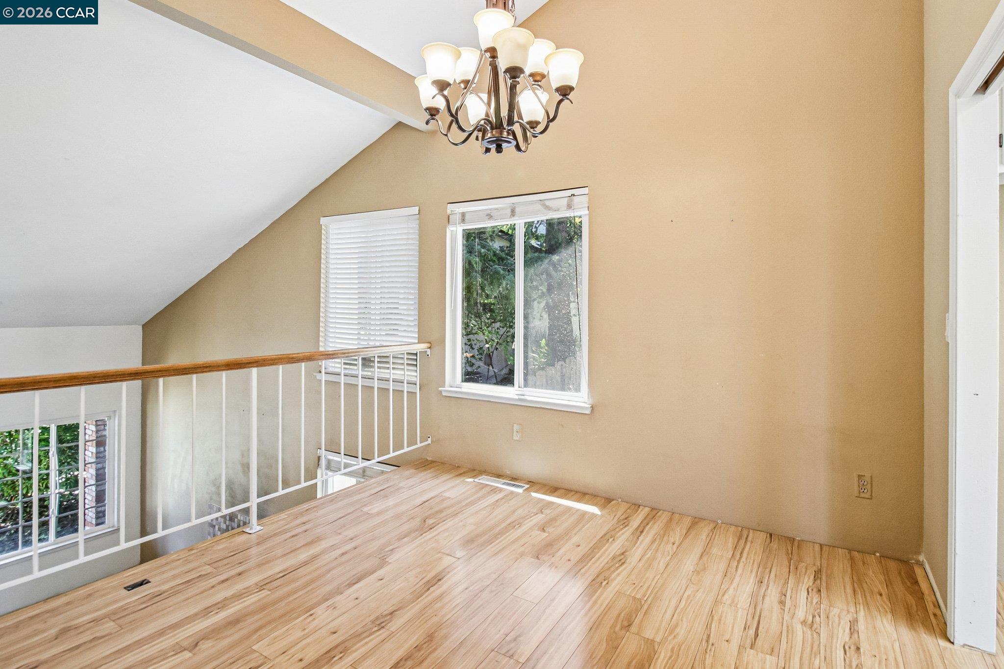 410 Oakbreeze Ct