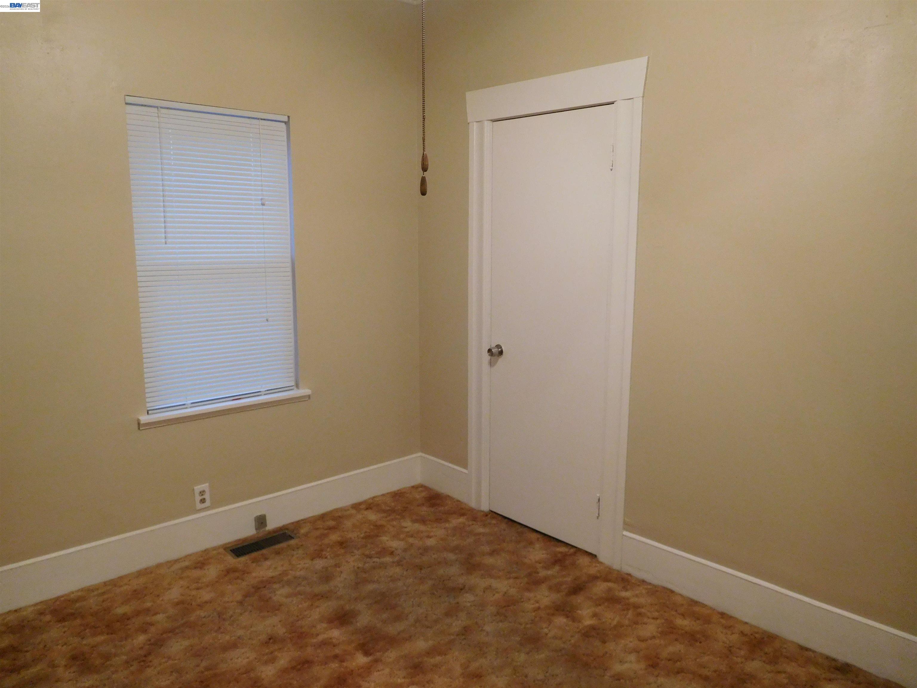 1540 Orchard Ave