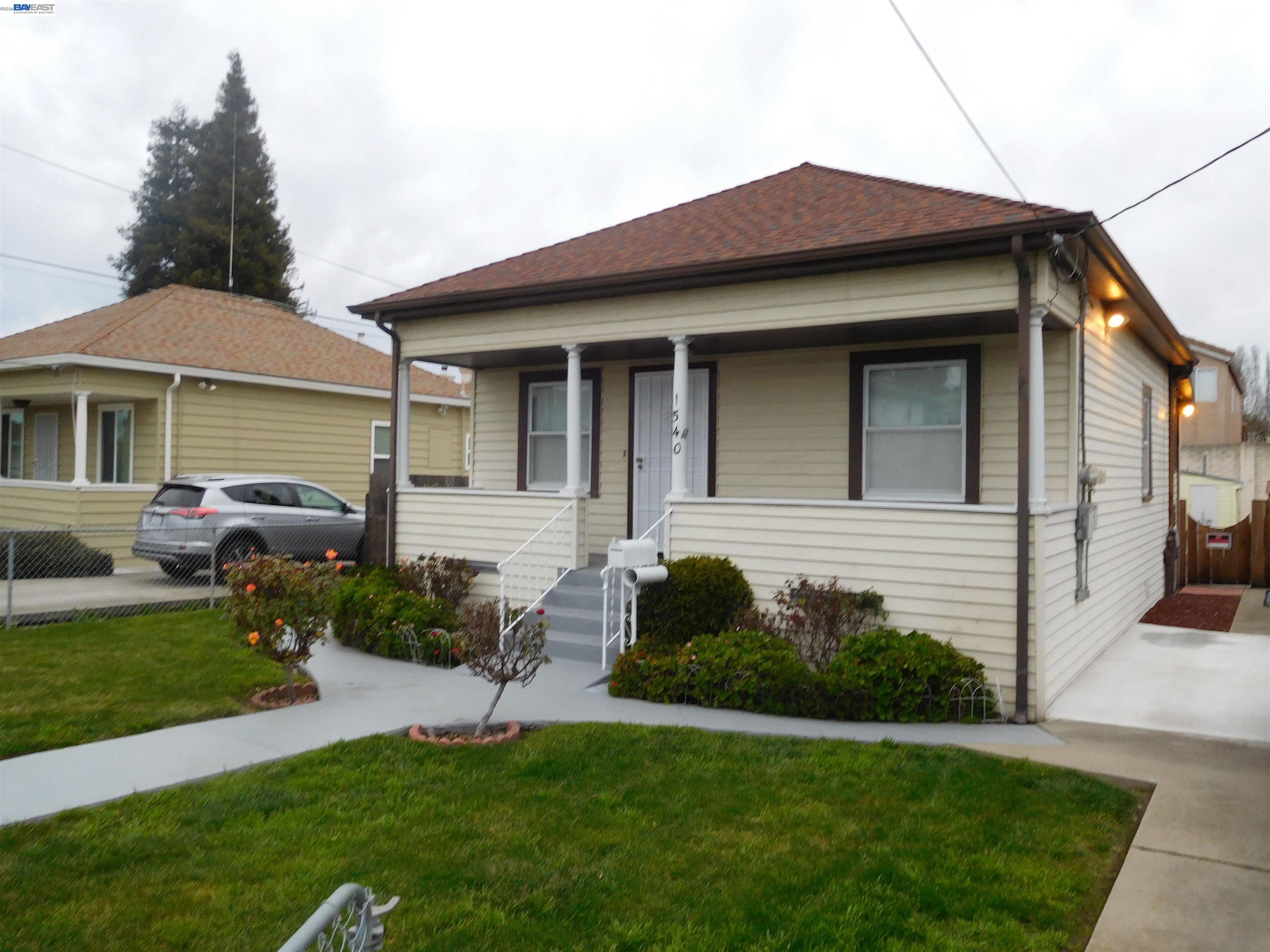 1540 Orchard Ave