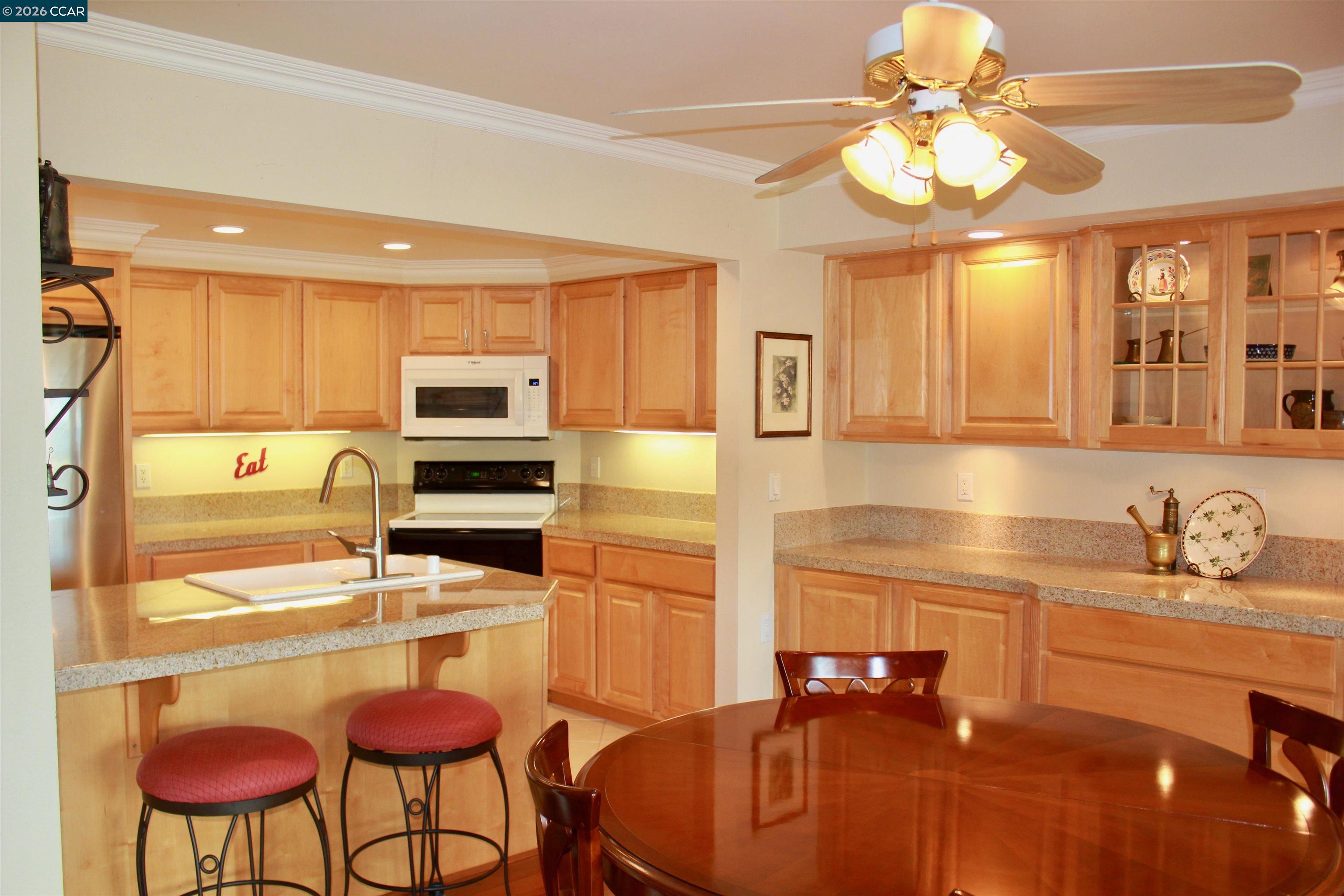 2100 Skycrest Drive # 10
