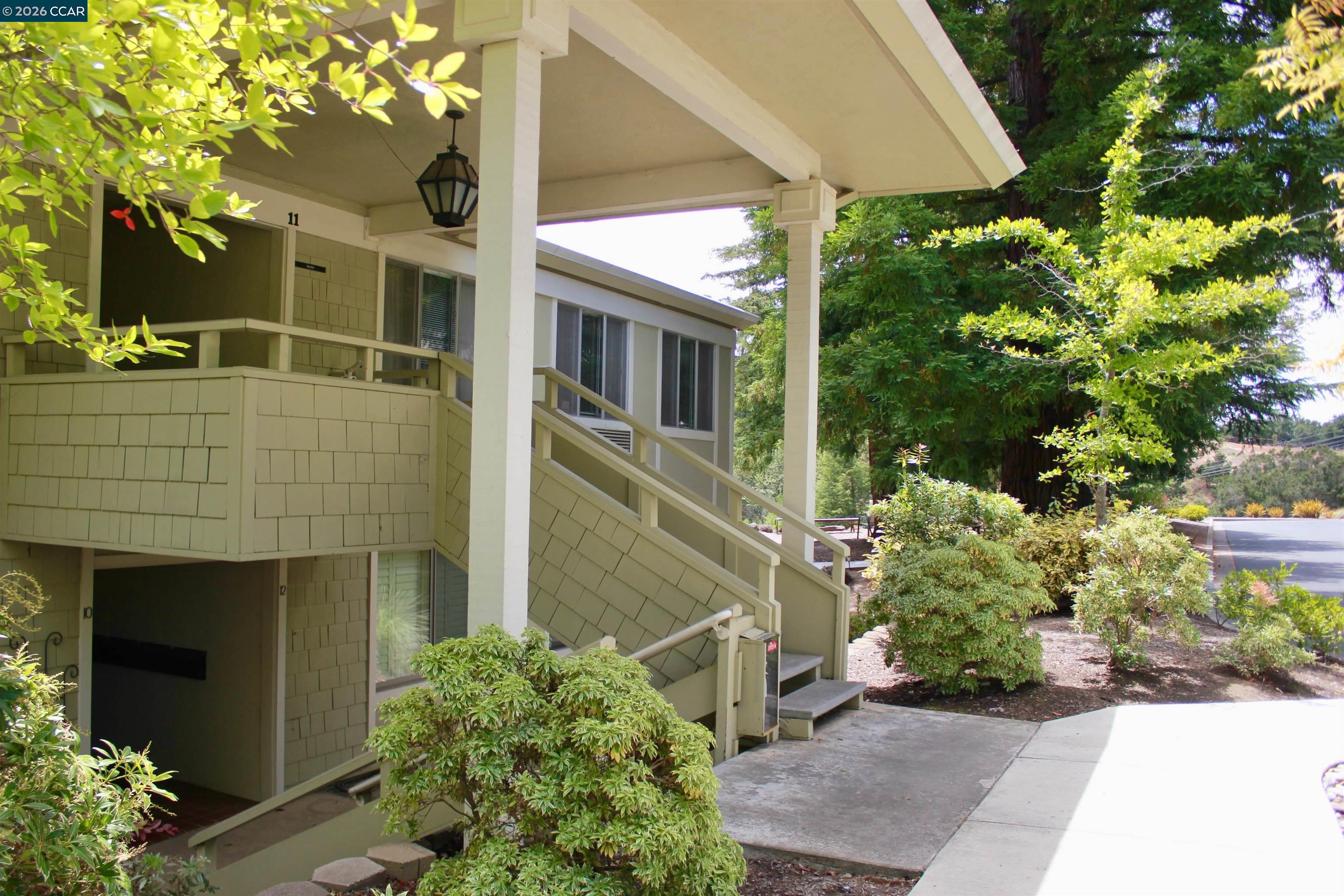 2100 Skycrest Drive # 10