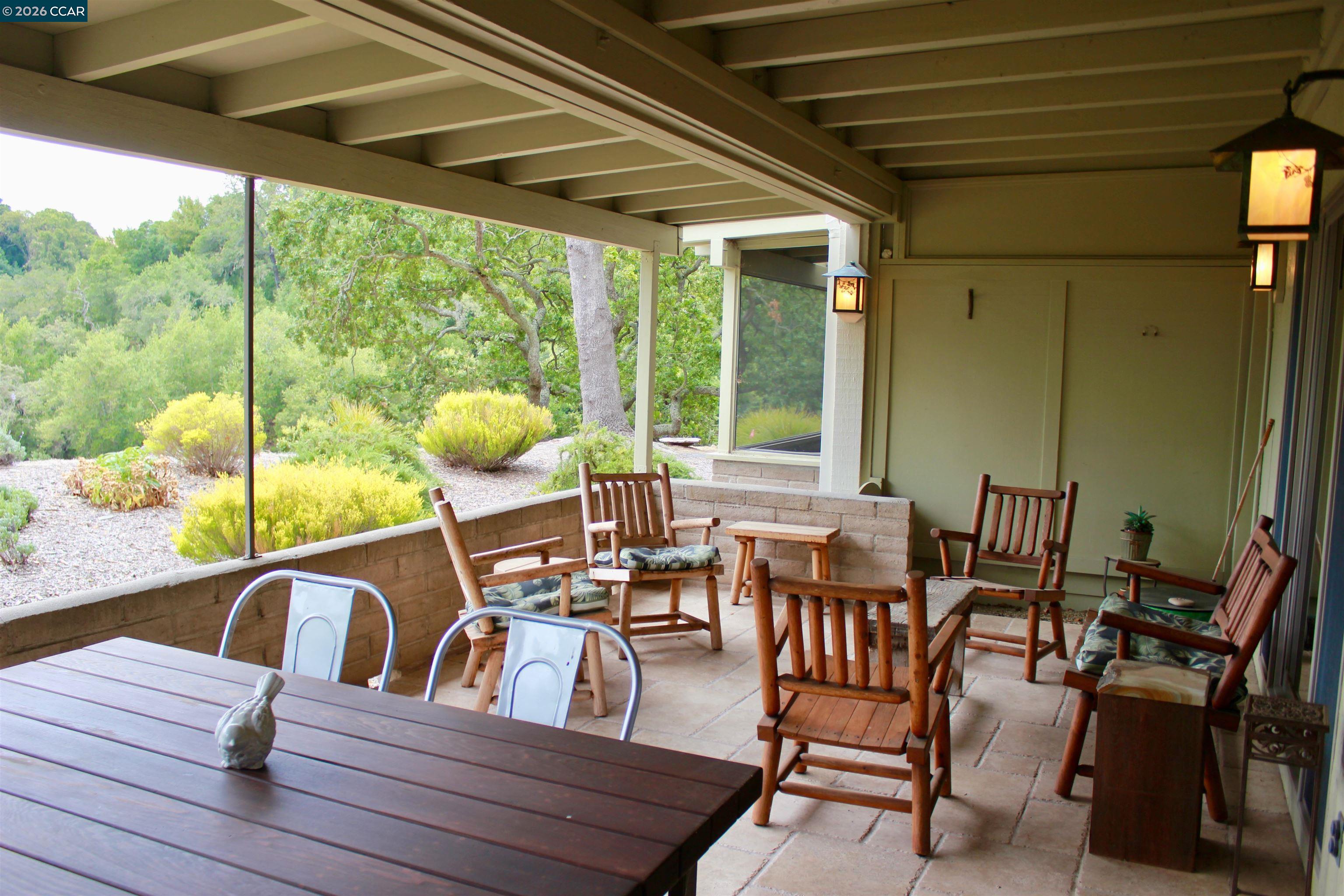 2100 Skycrest Drive # 10