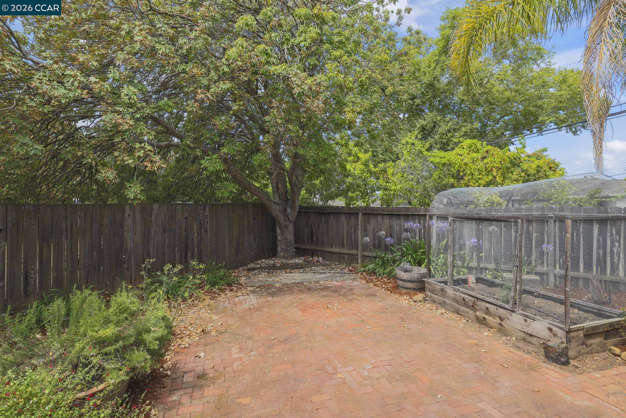 3000 Montebello Ct