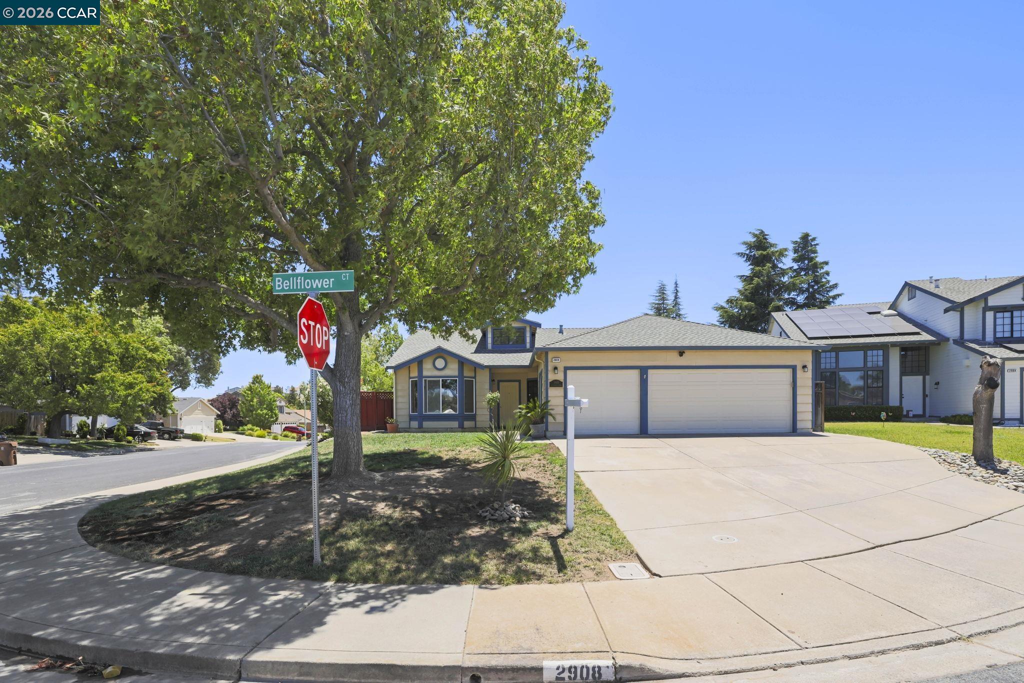 2908 Bellflower Ct