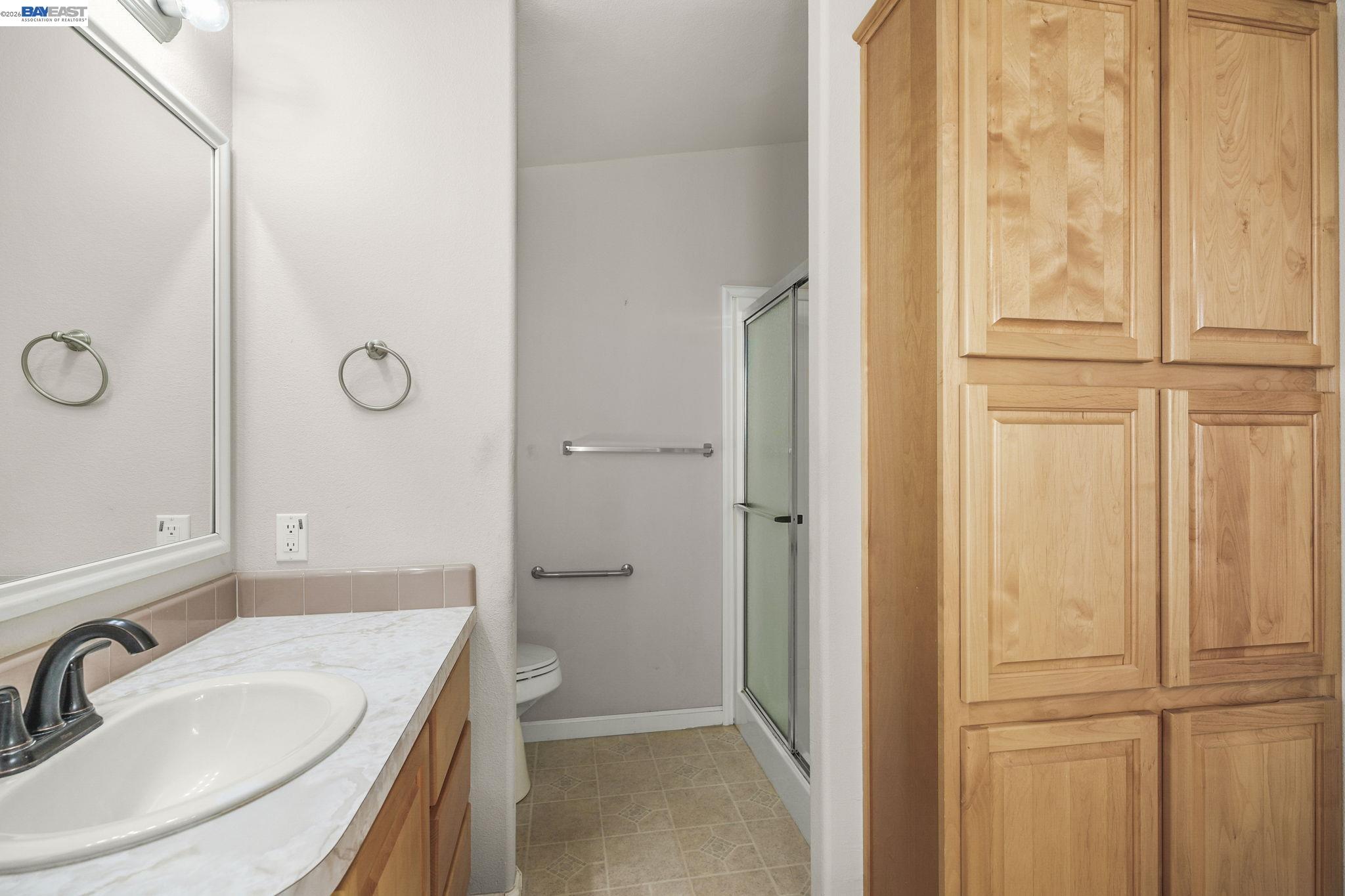 3263 Vineyard Ave., #16 # 16