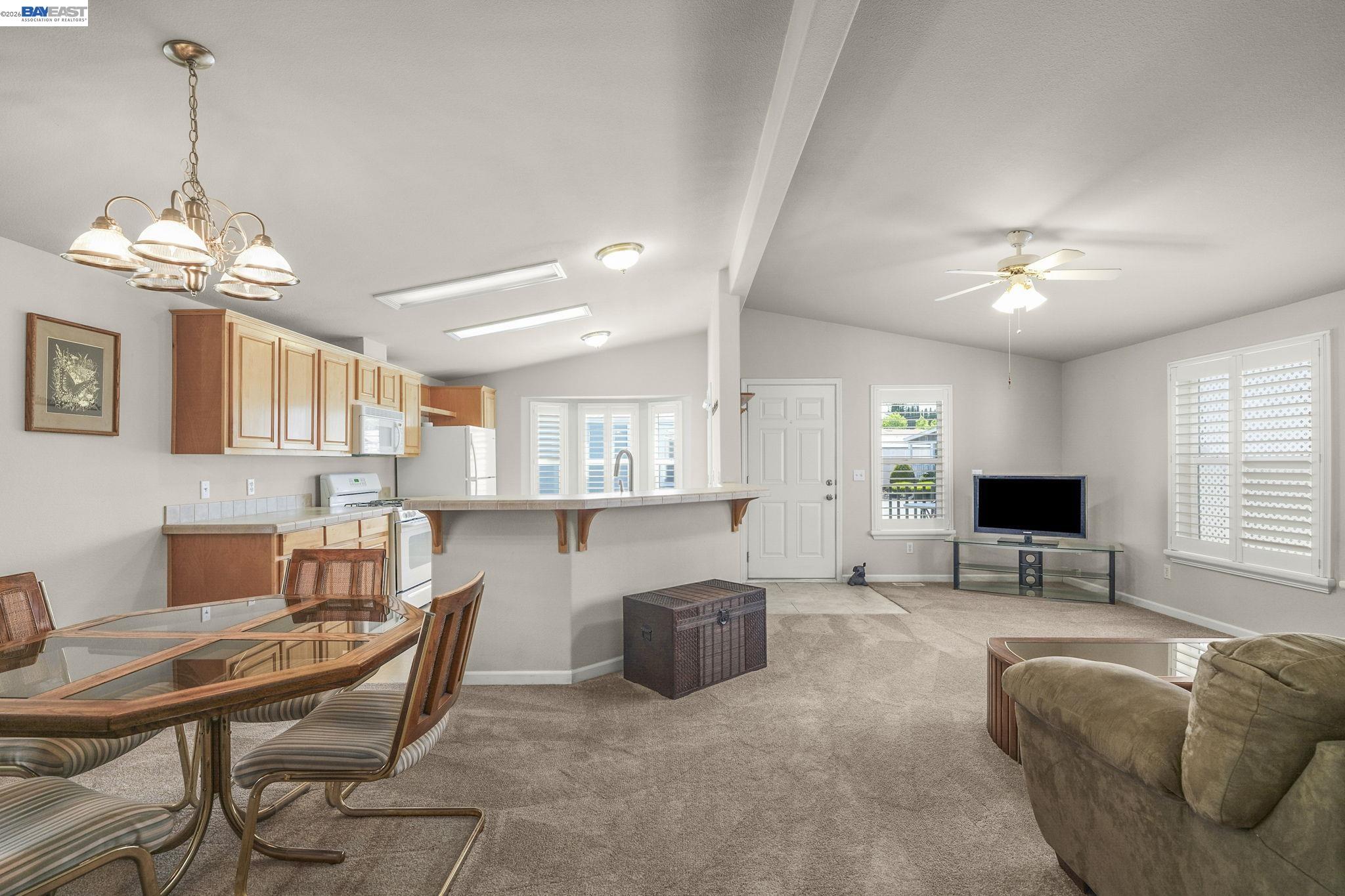 3263 Vineyard Ave., #16 # 16
