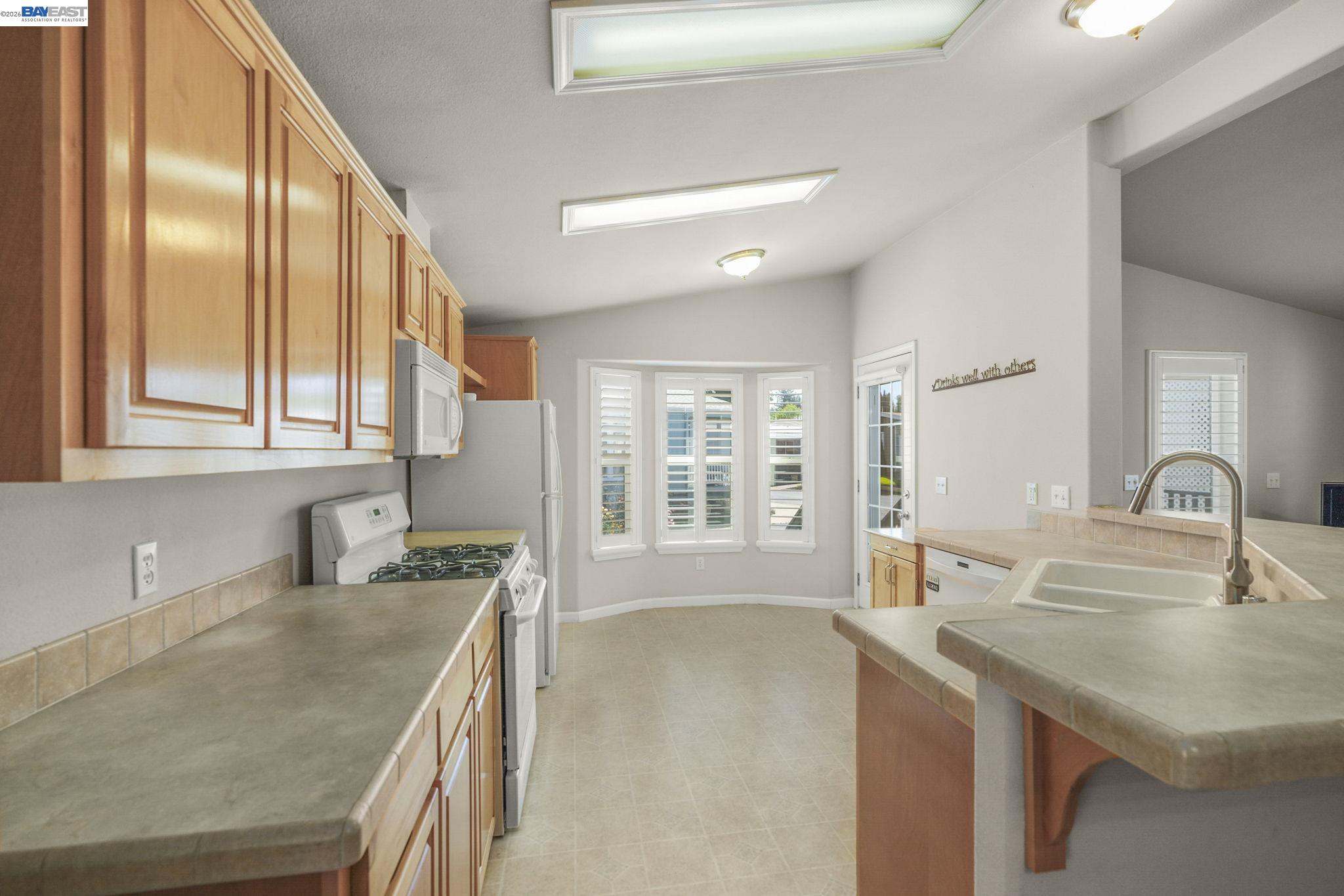 3263 Vineyard Ave., #16 # 16